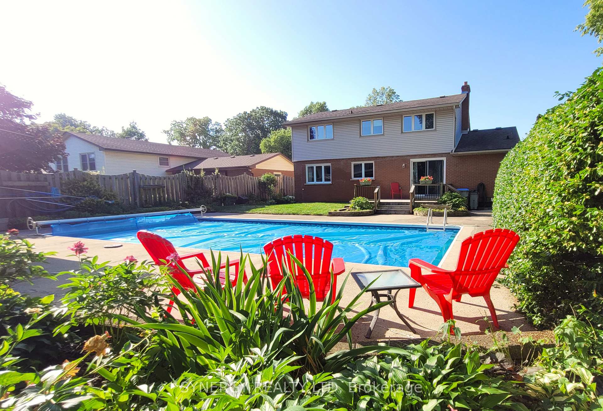 Photo 6 of 208 Lamore Crescent, Strathroy-Caradoc, NE — HOMEH