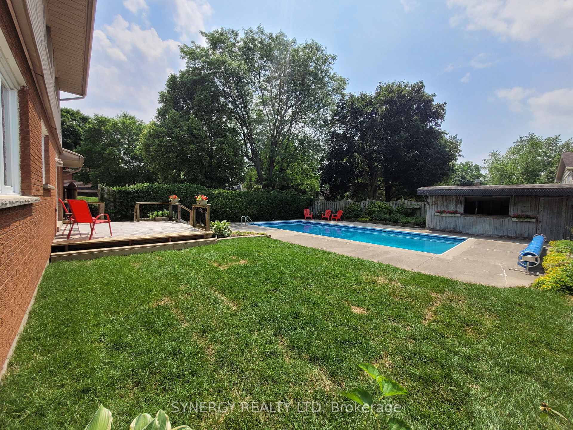 Photo 7 of 208 Lamore Crescent, Strathroy-Caradoc, NE — HOMEH