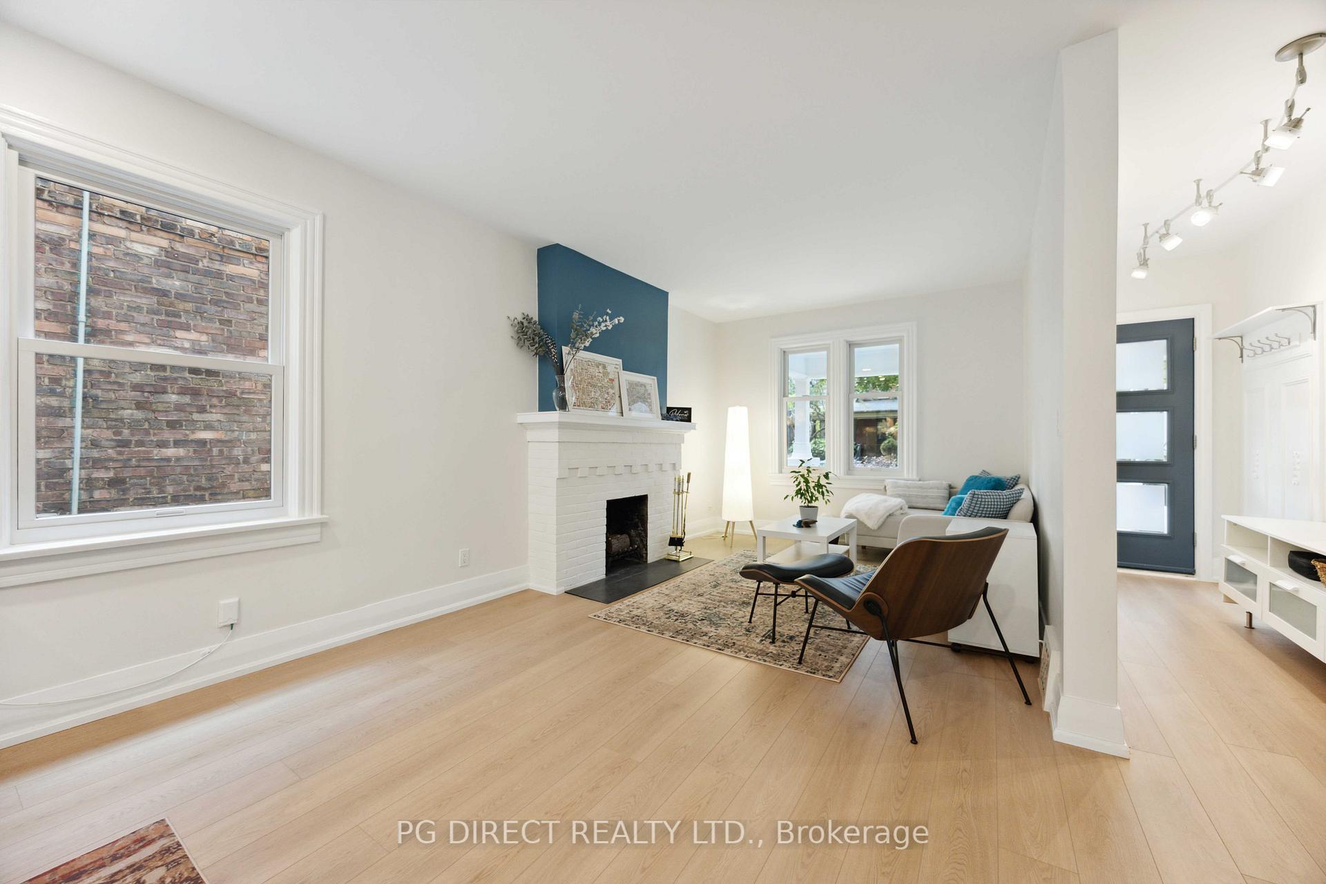 Photo 5 of 345 Sackville Street, Toronto, Cabbagetown-South St. James Town — HOMEH