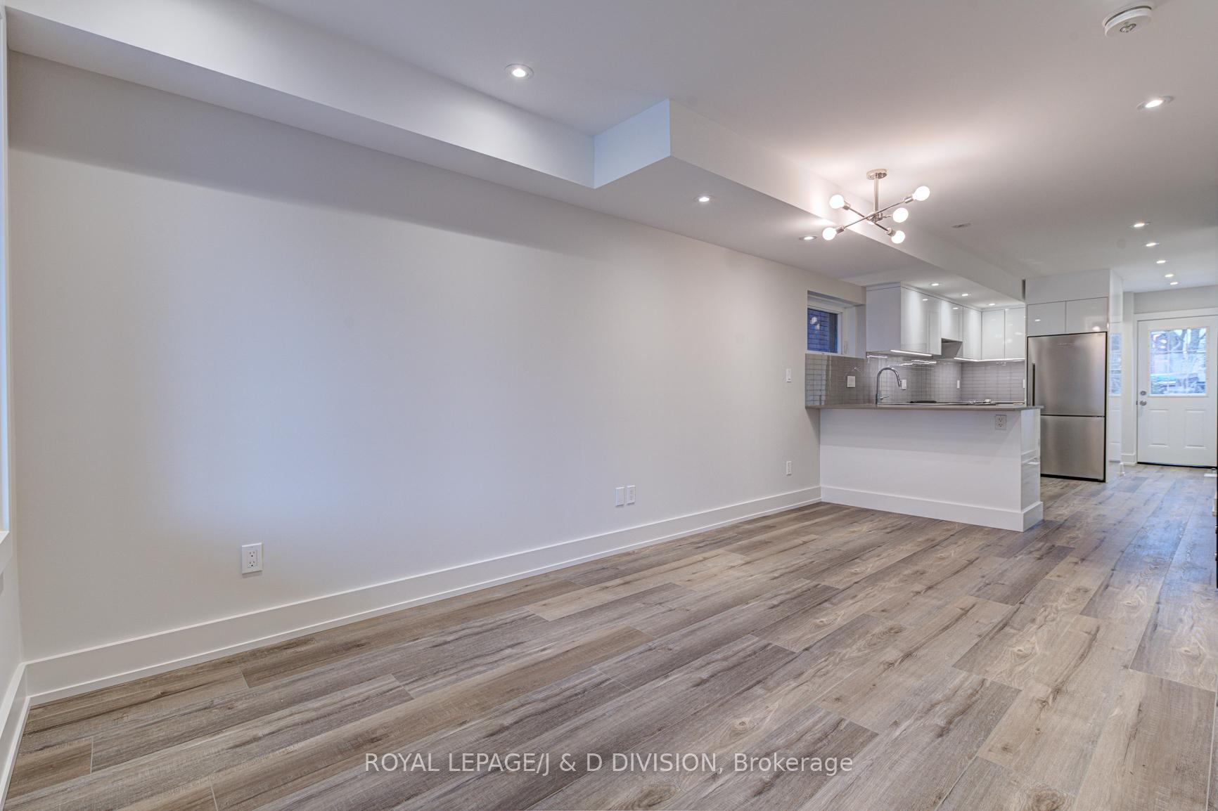 Photo 10 of Unit A, 924 Broadview Avenue, Toronto, Playter Estates-Danforth — HOMEH