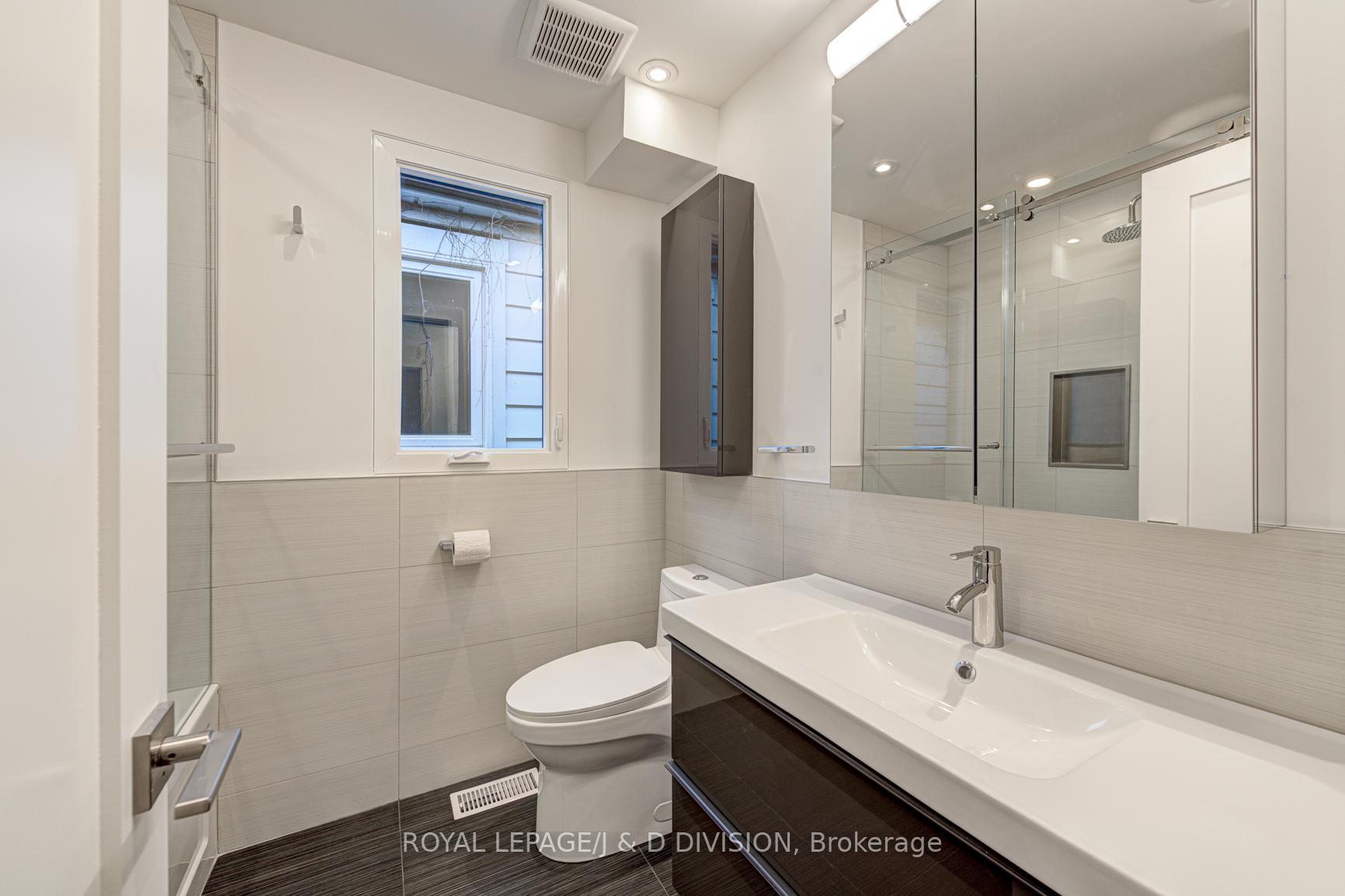 Photo 20 of Unit A, 924 Broadview Avenue, Toronto, Playter Estates-Danforth — HOMEH