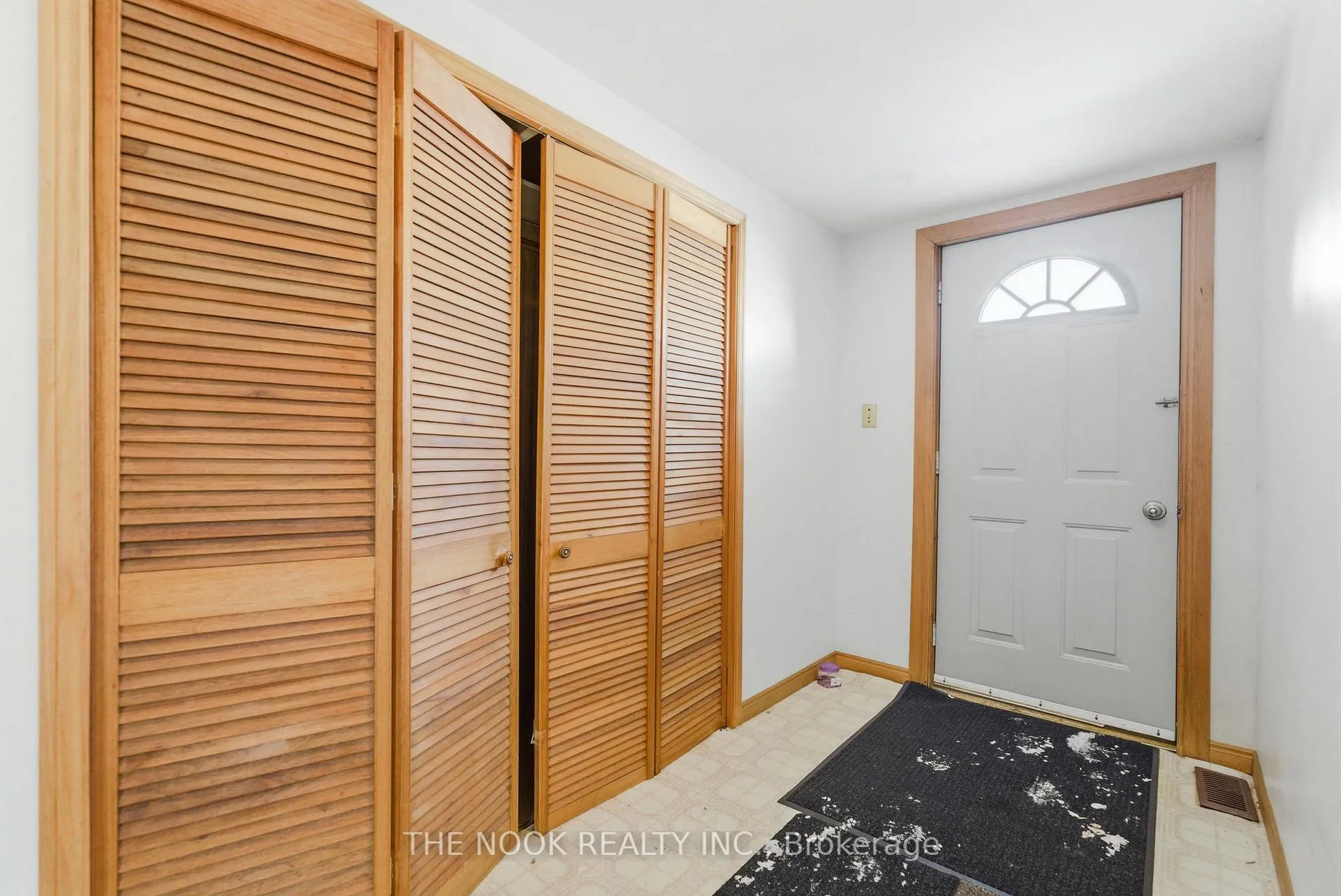 Photo 5 of 16870 Nestleton Road, Scugog, Rural Scugog — HOMEH