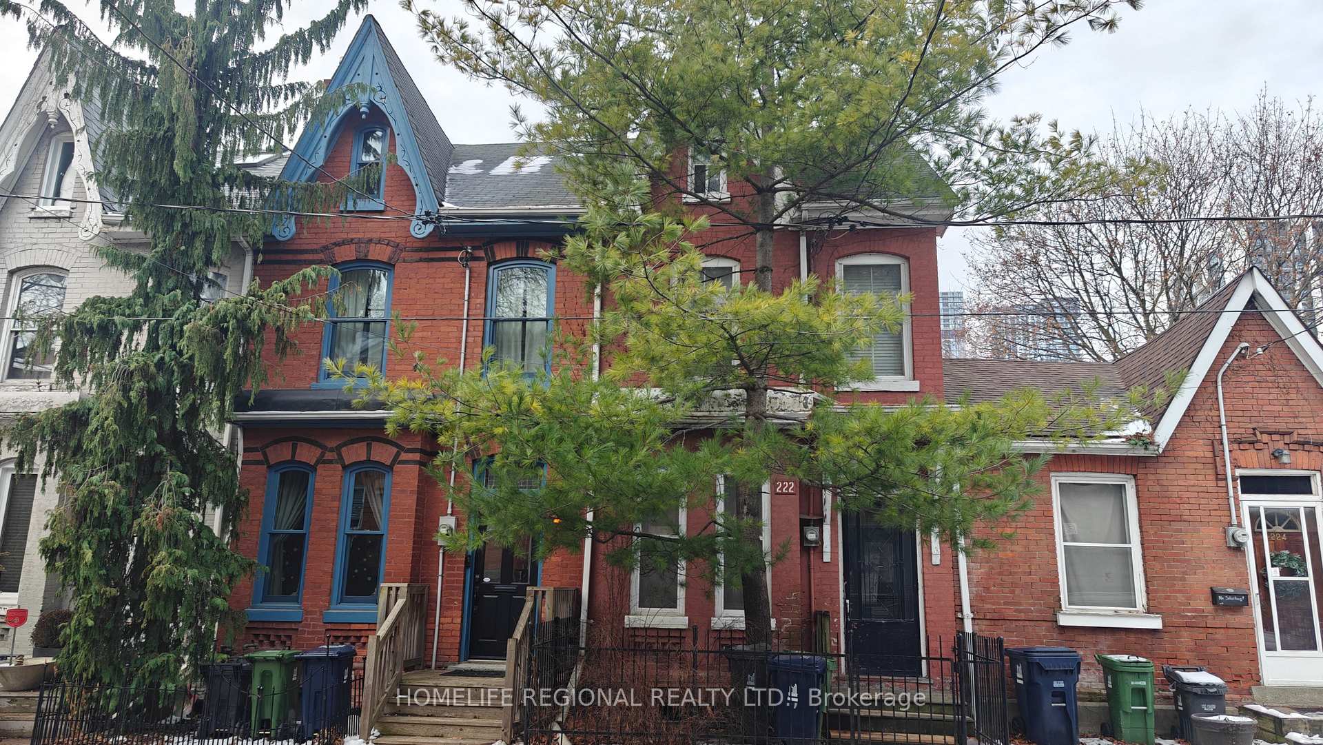 Front of 222 Ontario Street