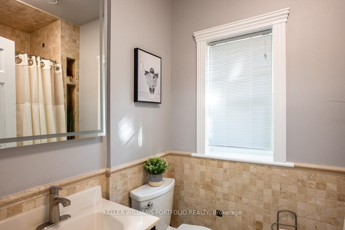 Photo 24 of 73 Hanna Road, Toronto, Leaside — HOMEH
