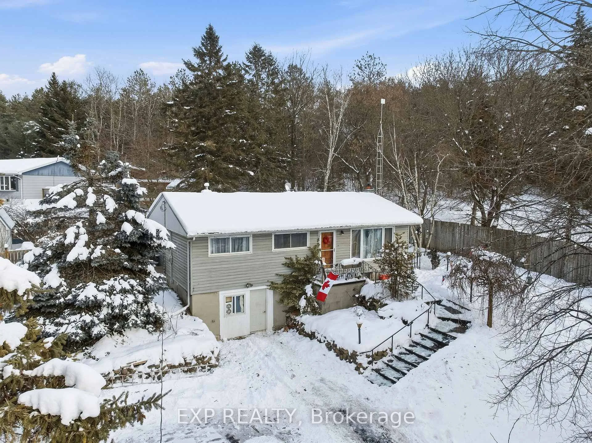 Photo 1 of 2825 Peter Street, Hamilton Township, Rural Hamilton — HOMEH