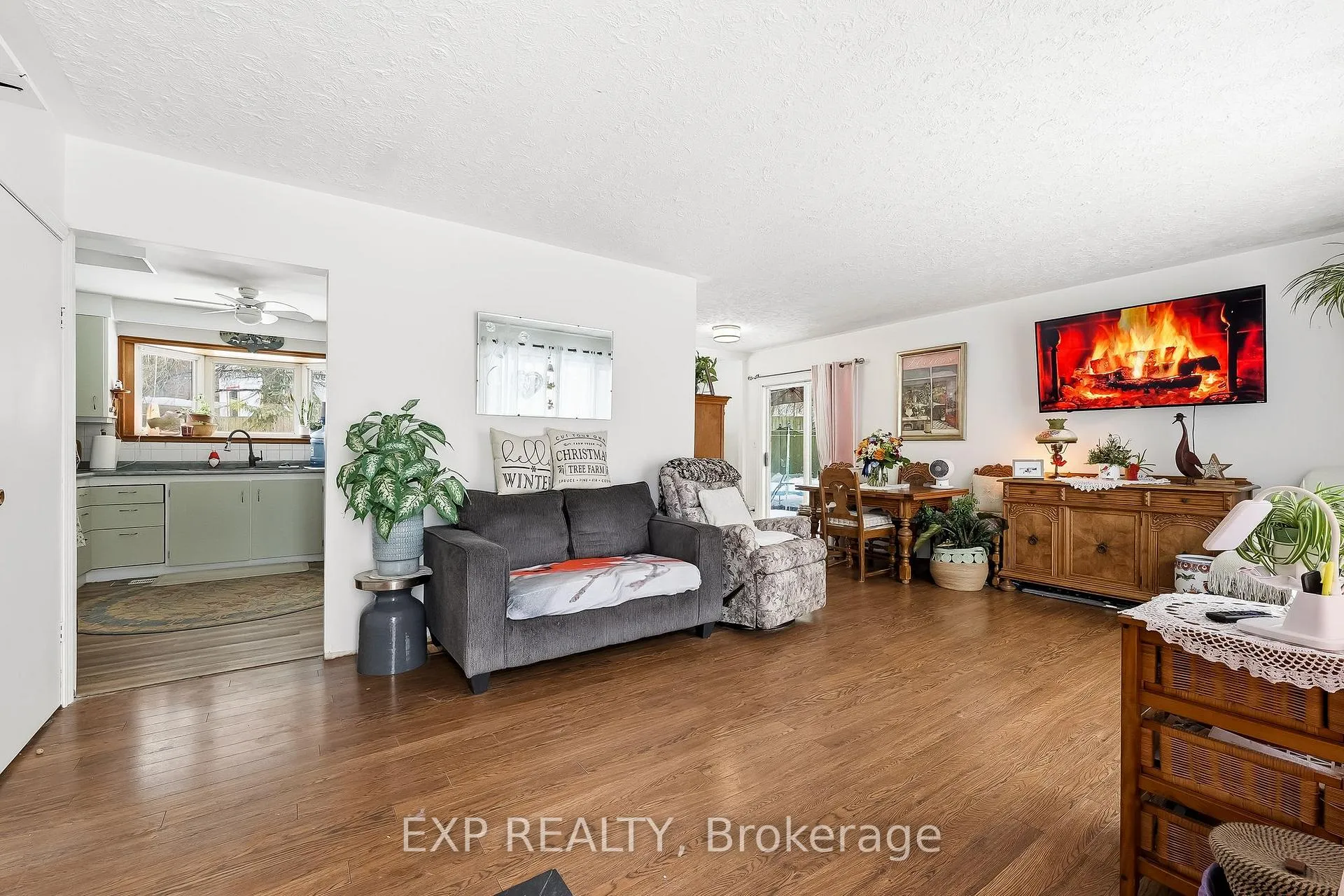 Photo 6 of 2825 Peter Street, Hamilton Township, Rural Hamilton — HOMEH