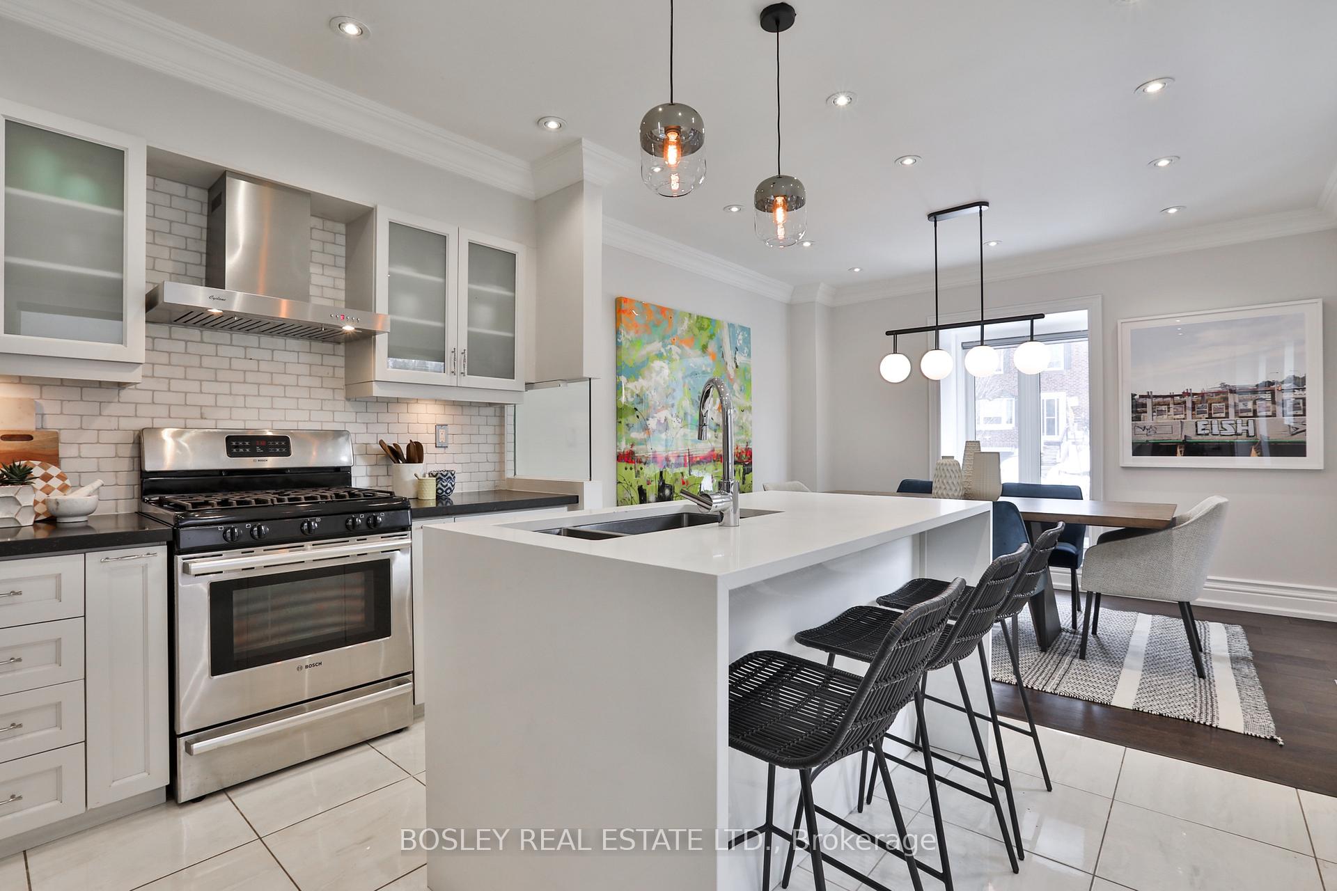 Photo 11 of 2 Fairfield Road, Toronto, Mount Pleasant East — HOMEH