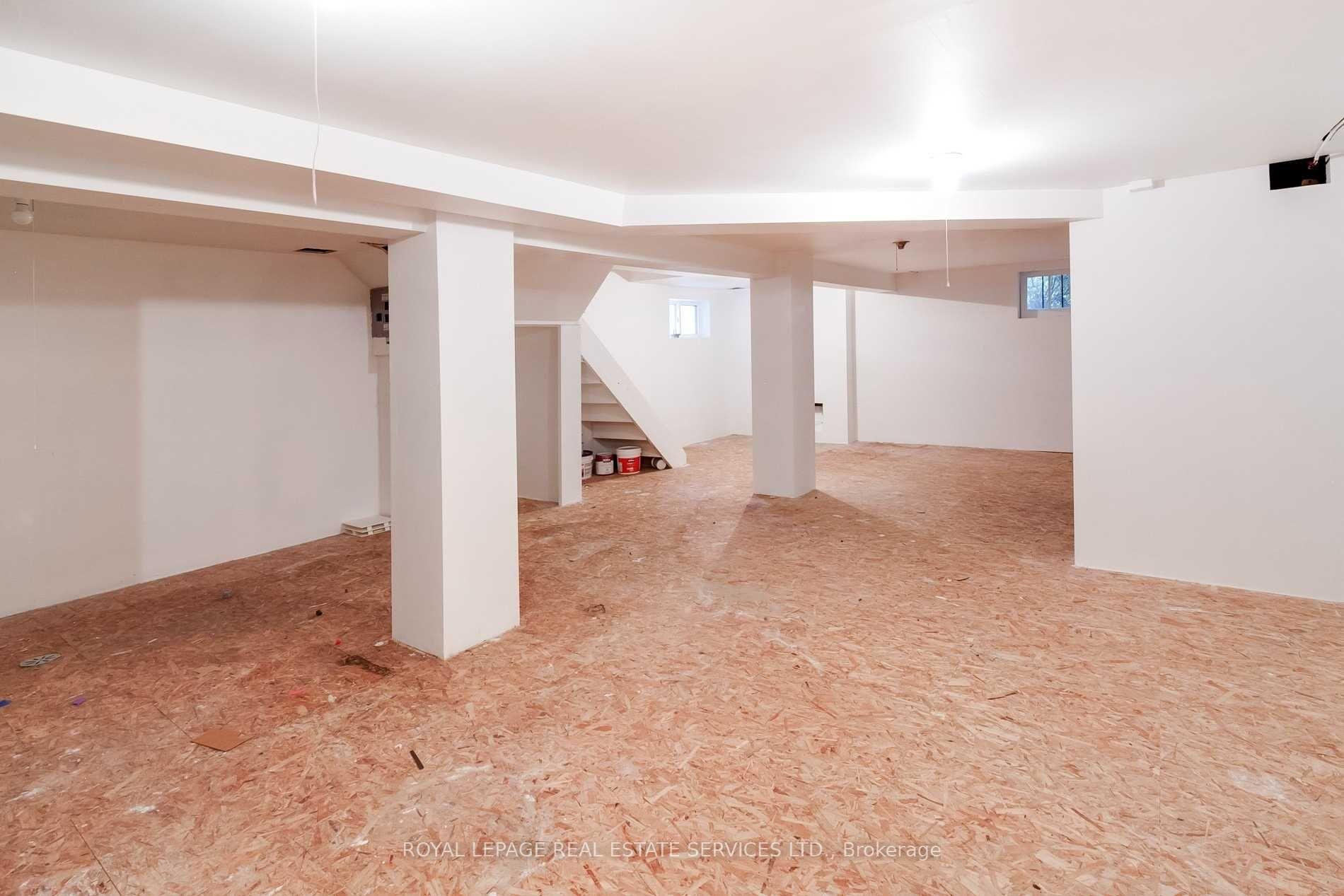 Photo 34 of 291 Sammon Avenue, Toronto, Danforth Village-East York — HOMEH