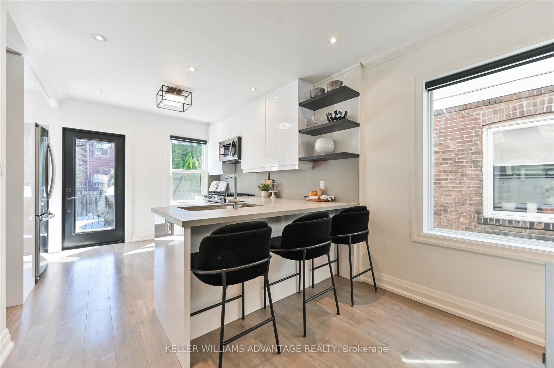 Photo 7 of 5 Kent Road, Toronto, Greenwood-Coxwell — HOMEH