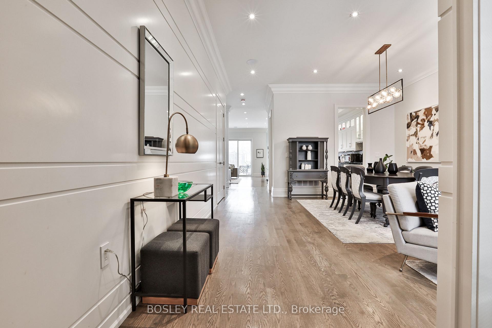 Photo 4 of 30 Parkhurst Boulevard, Toronto, Leaside — HOMEH