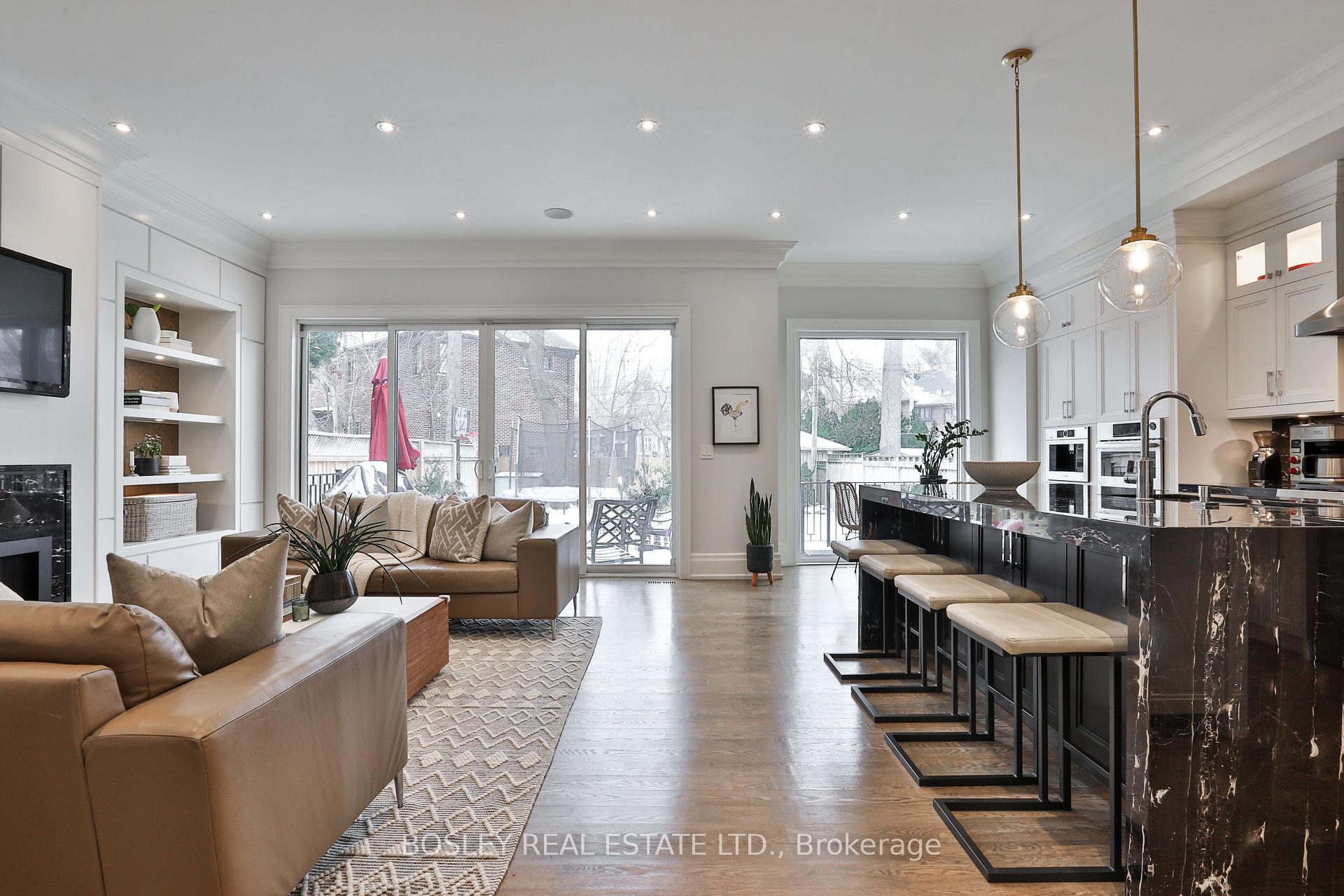 Photo 9 of 30 Parkhurst Boulevard, Toronto, Leaside — HOMEH