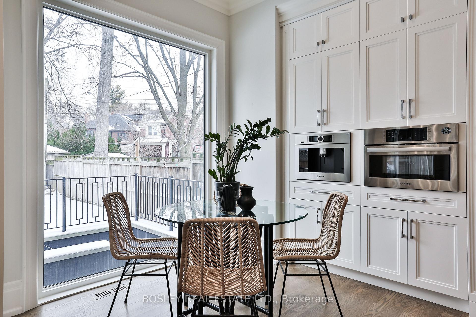 Photo 13 of 30 Parkhurst Boulevard, Toronto, Leaside — HOMEH