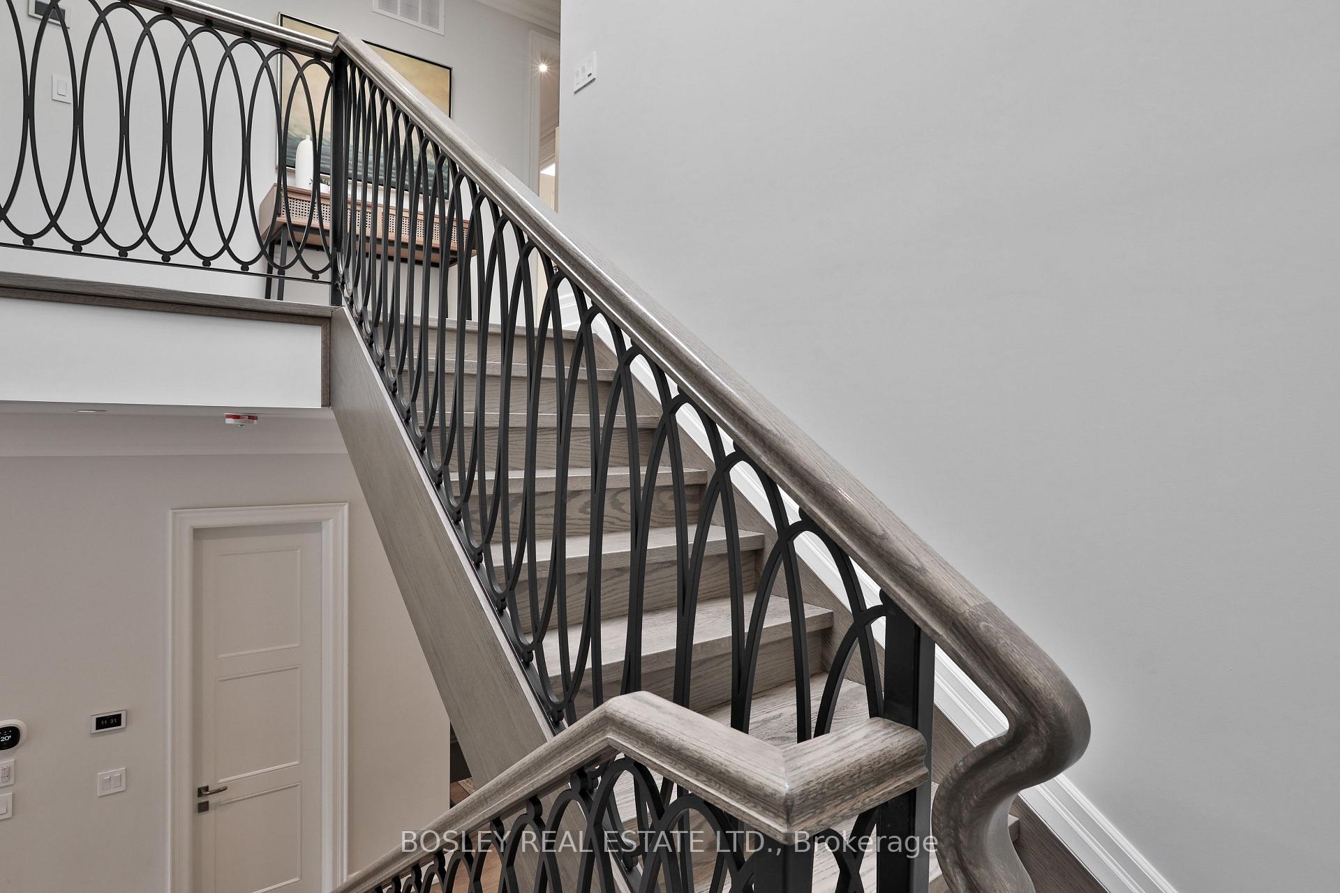 Photo 14 of 30 Parkhurst Boulevard, Toronto, Leaside — HOMEH