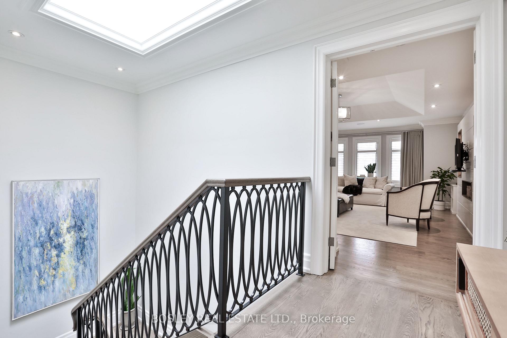 Photo 18 of 30 Parkhurst Boulevard, Toronto, Leaside — HOMEH