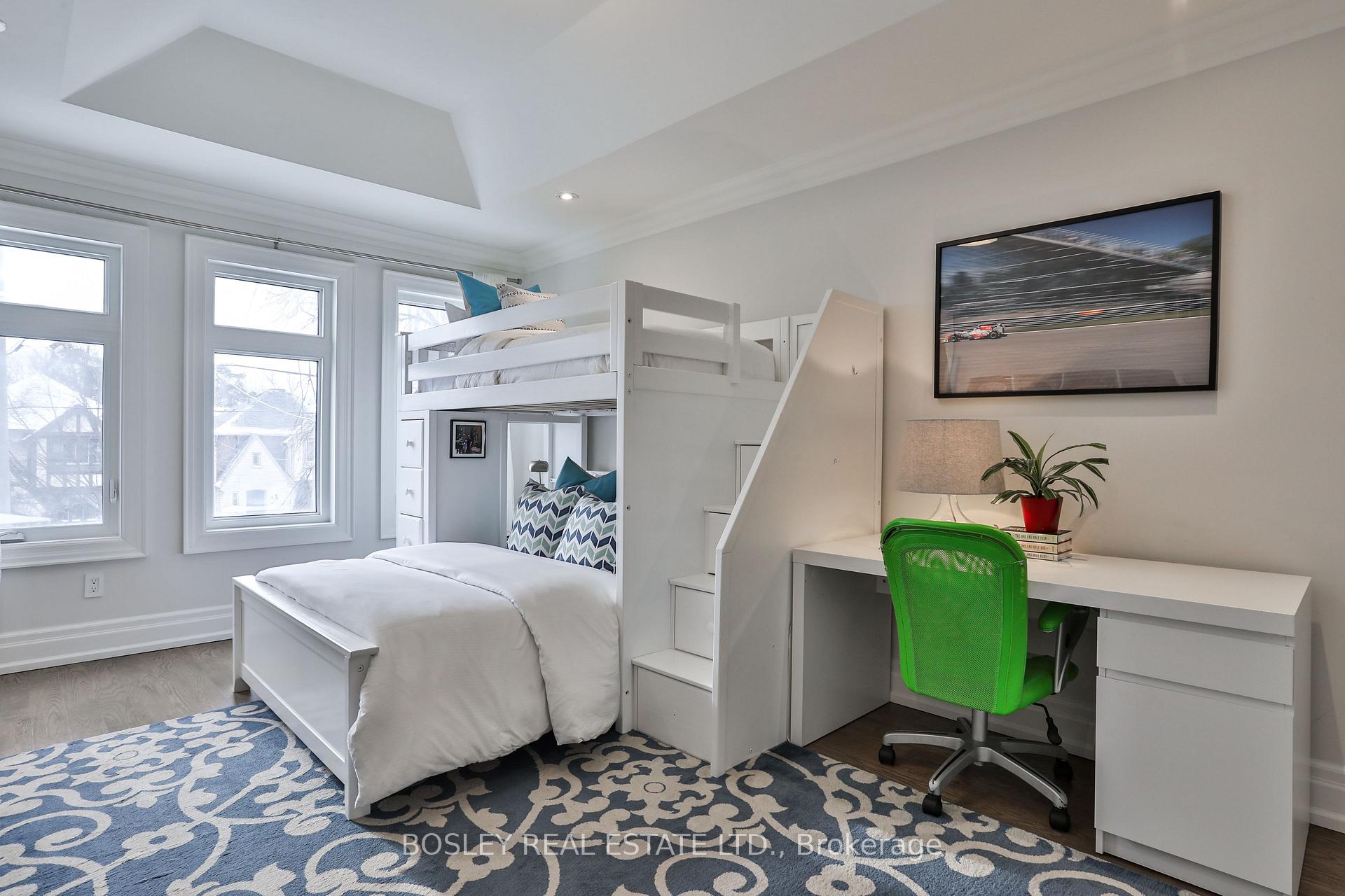 Photo 27 of 30 Parkhurst Boulevard, Toronto, Leaside — HOMEH
