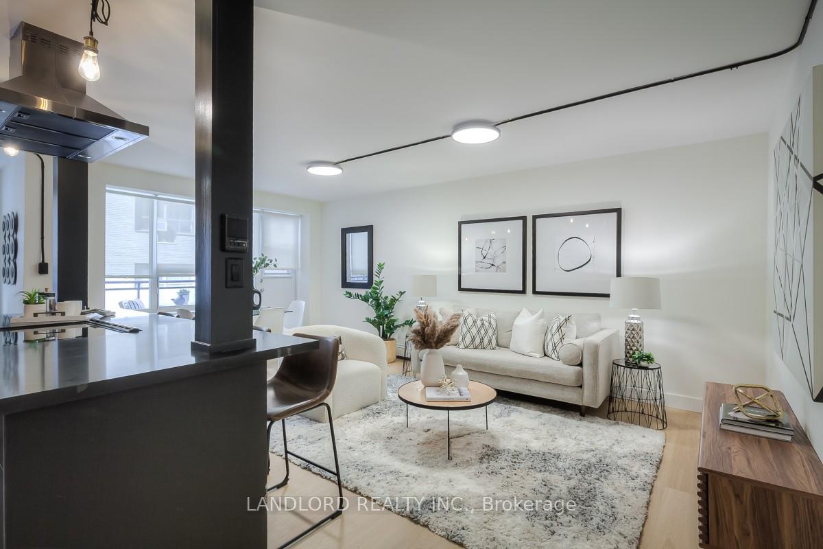 Photo 3 of Unit 103, 420 Eglinton Avenue E, Toronto, Mount Pleasant East — HOMEH