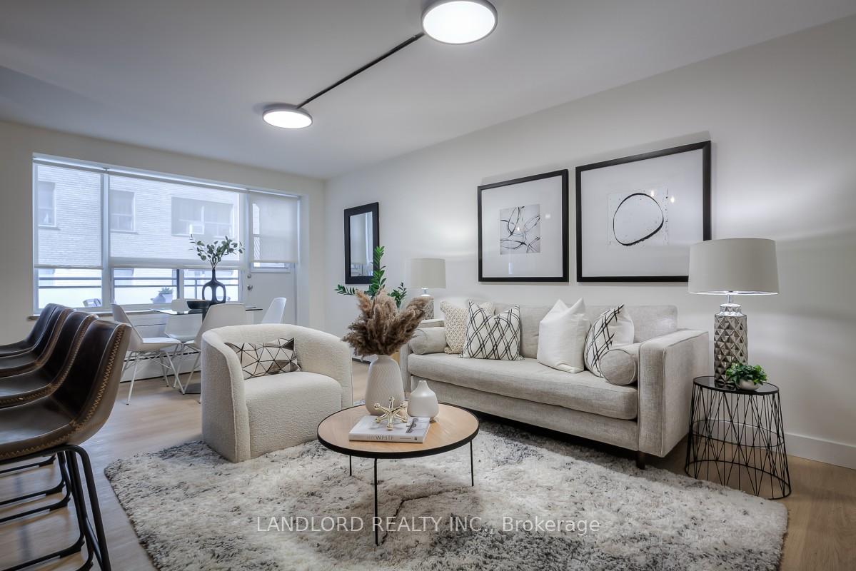 Photo 4 of Unit 103, 420 Eglinton Avenue E, Toronto, Mount Pleasant East — HOMEH