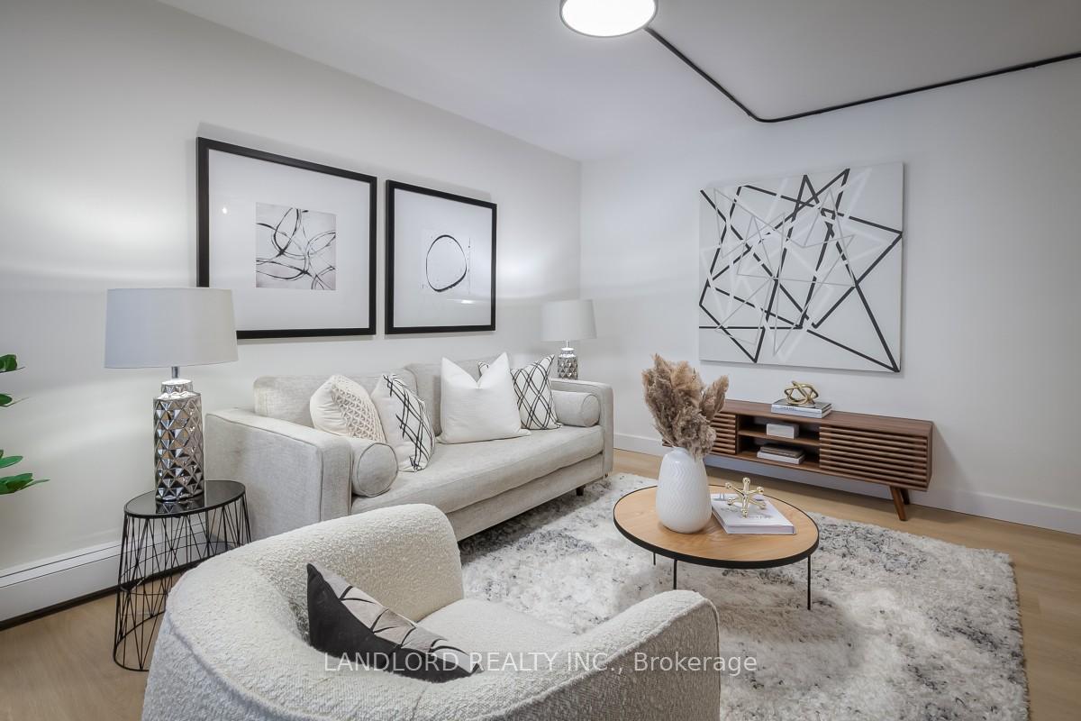 Photo 5 of Unit 103, 420 Eglinton Avenue E, Toronto, Mount Pleasant East — HOMEH