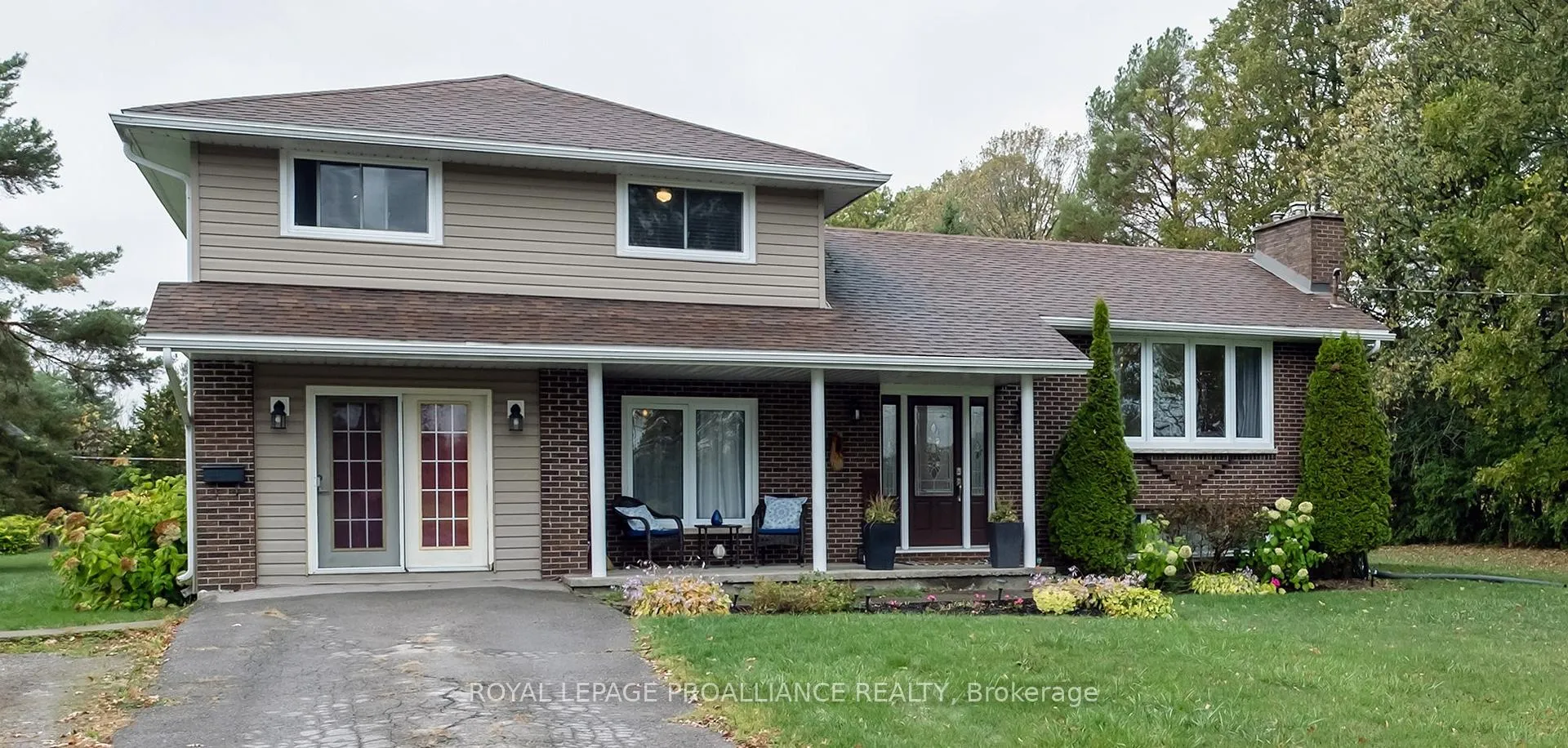 Photo 1 of 208 Ritz Road, Belleville, Thurlow Ward — HOMEH