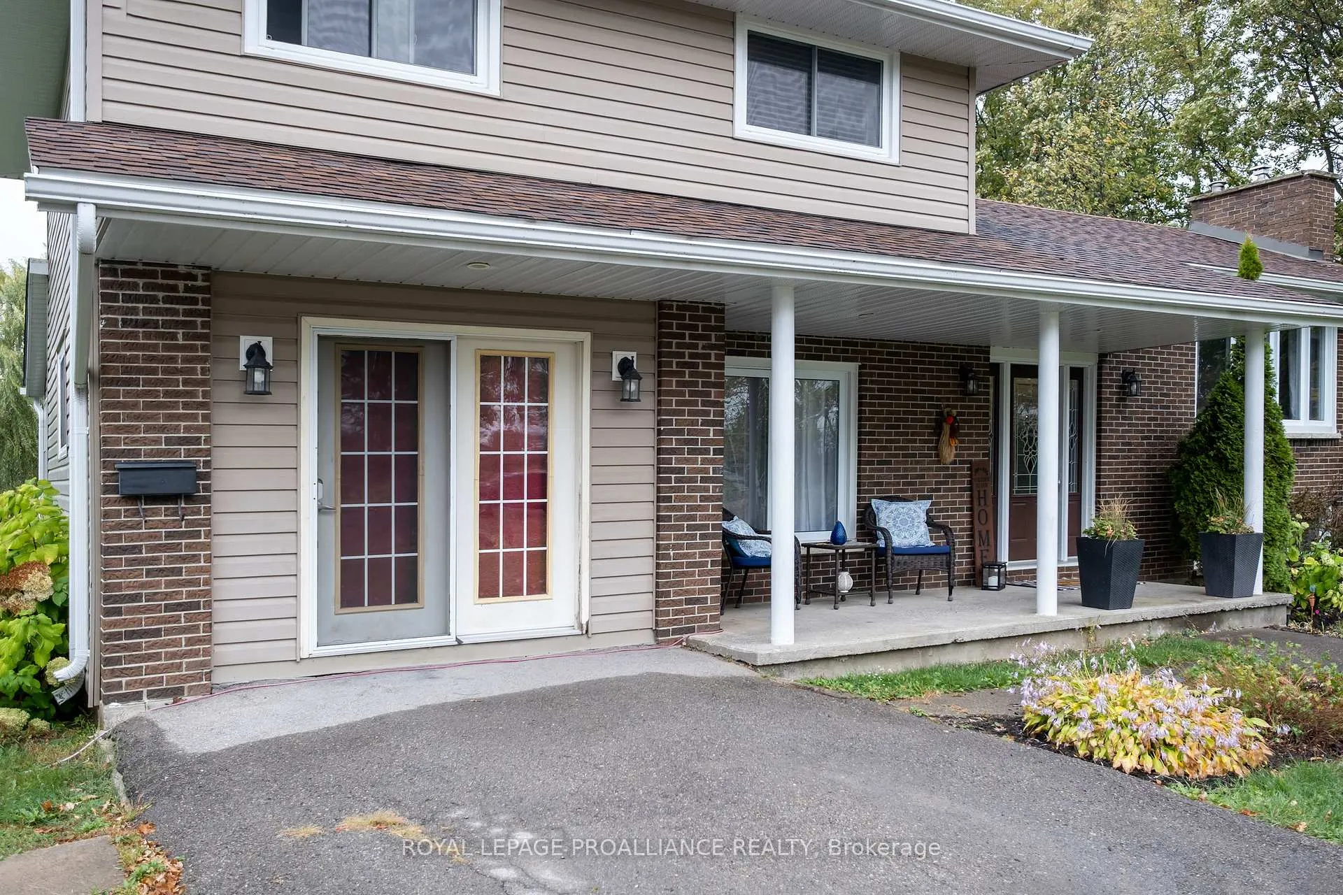 Photo 6 of 208 Ritz Road, Belleville, Thurlow Ward — HOMEH