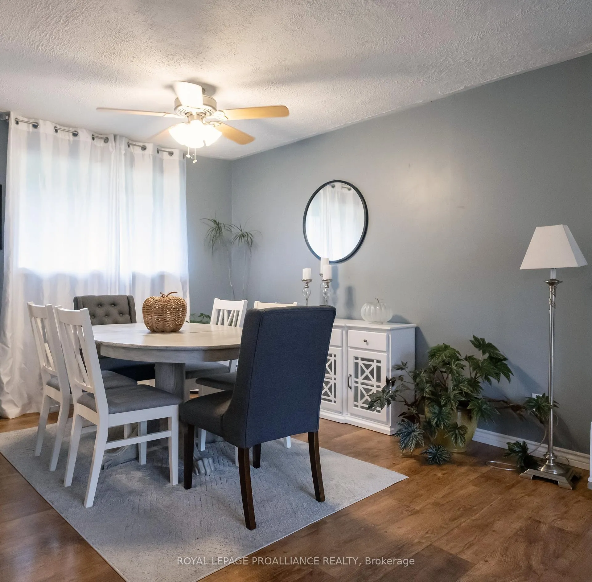 Photo 15 of 208 Ritz Road, Belleville, Thurlow Ward — HOMEH
