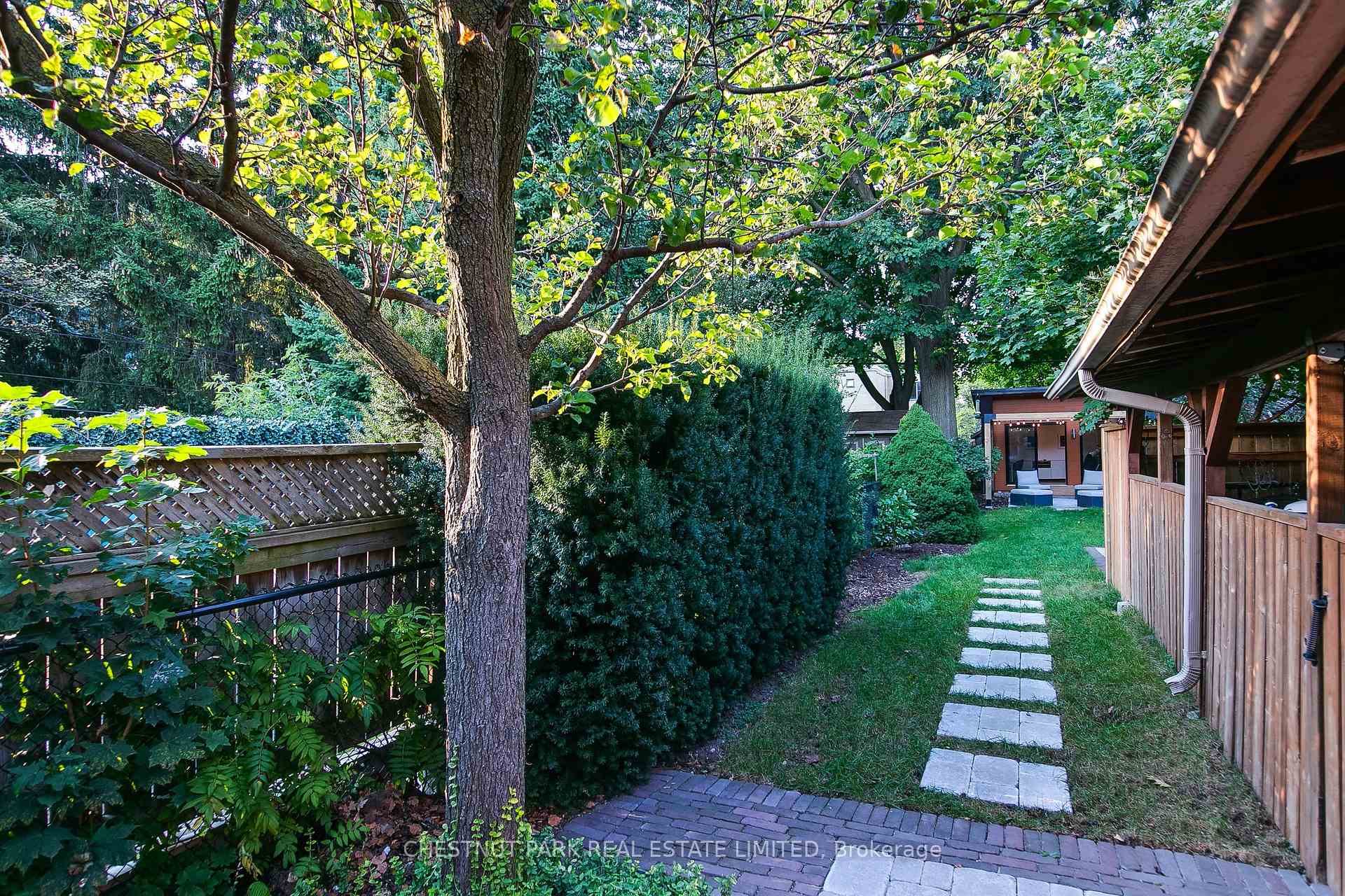 Photo 41 of 488 Merton Street, Toronto, Mount Pleasant East — HOMEH