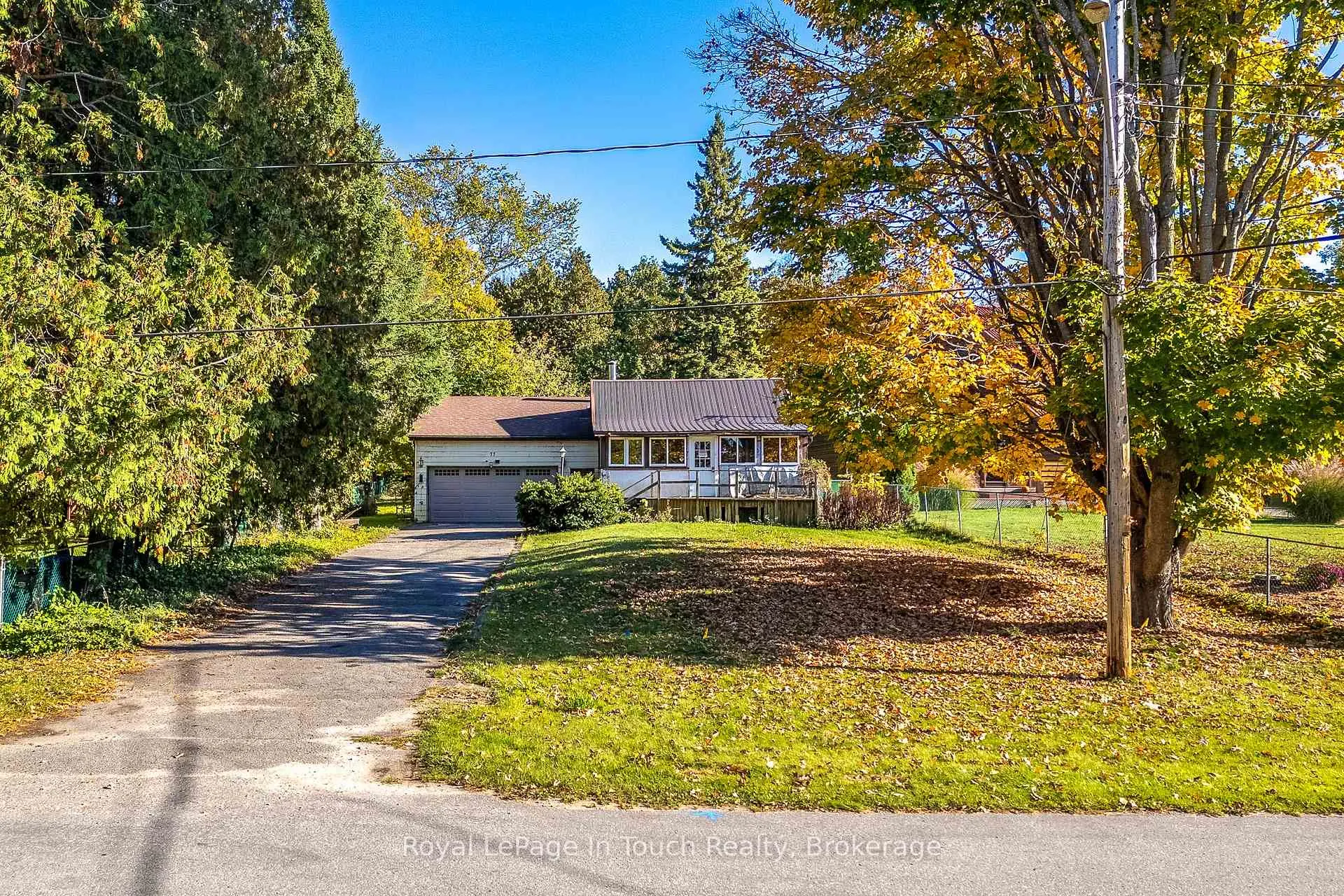 Photo 1 of 77 King Road, Tay, Waubaushene — HOMEH