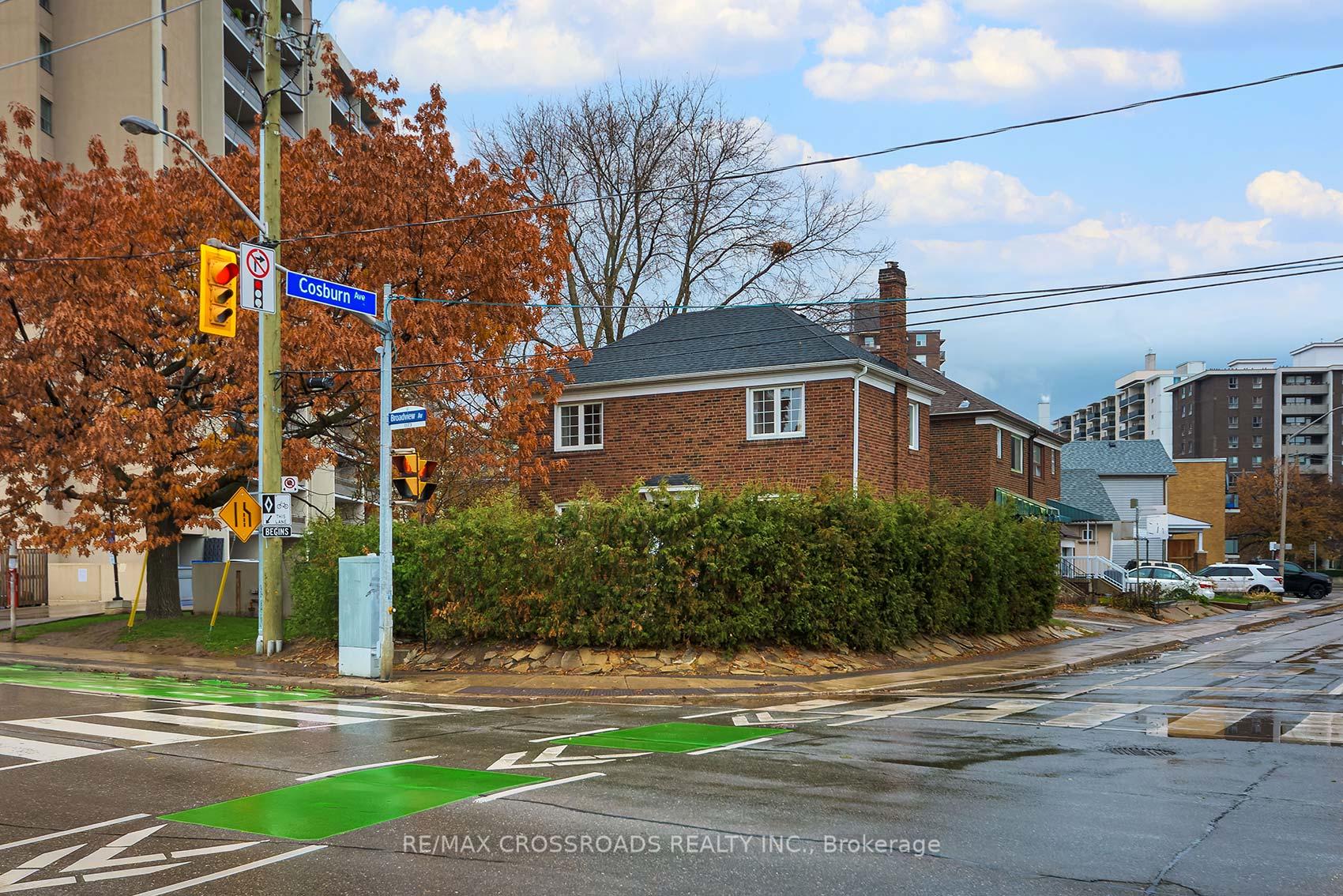 Photo 3 of 1173 Broadview Avenue, Toronto, Broadview North — HOMEH