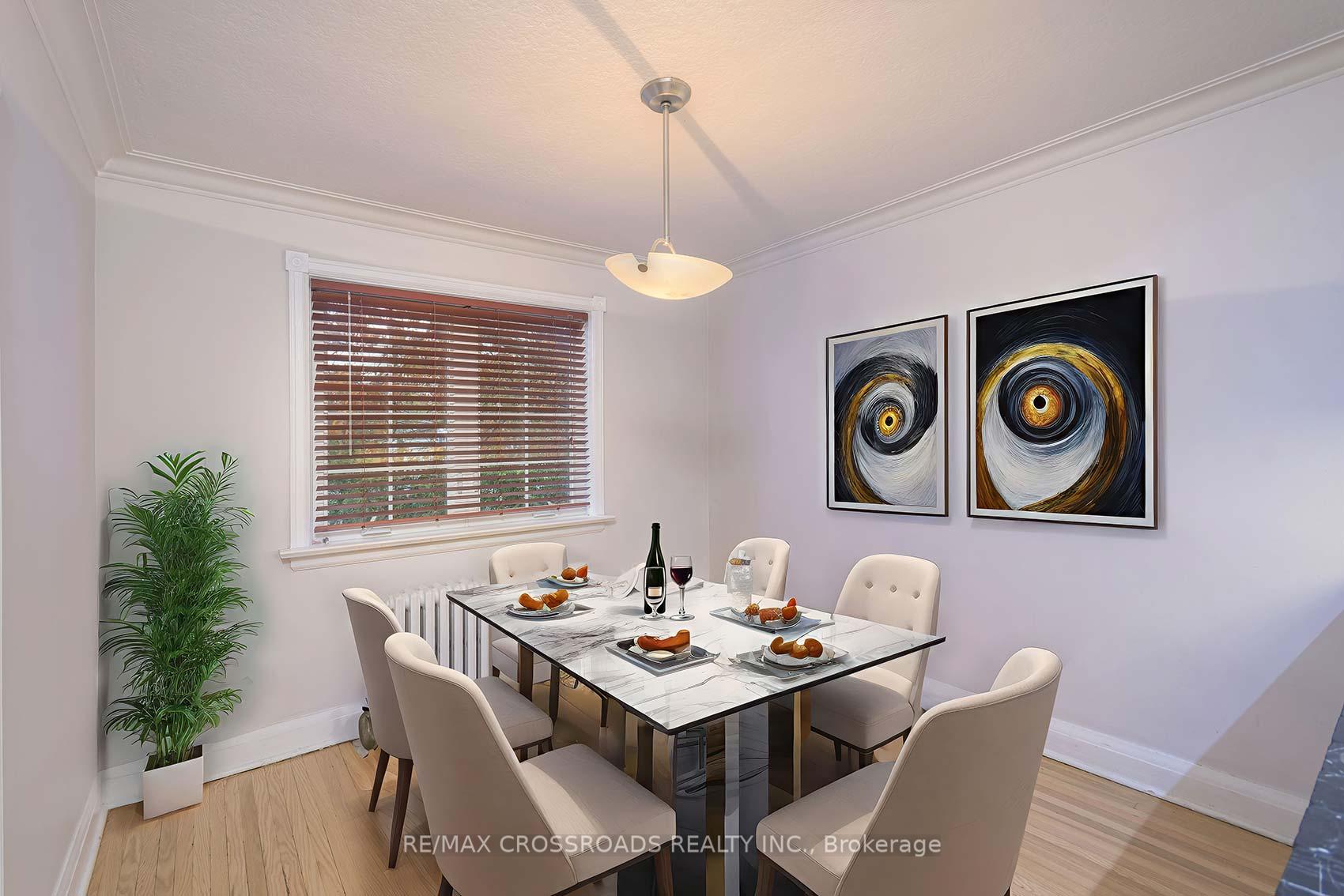 Photo 15 of 1173 Broadview Avenue, Toronto, Broadview North — HOMEH