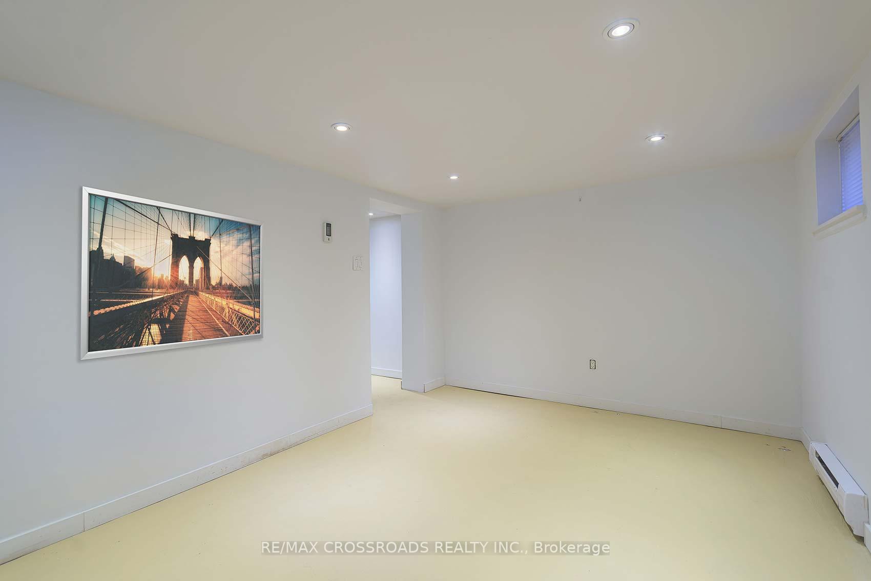 Photo 26 of 1173 Broadview Avenue, Toronto, Broadview North — HOMEH