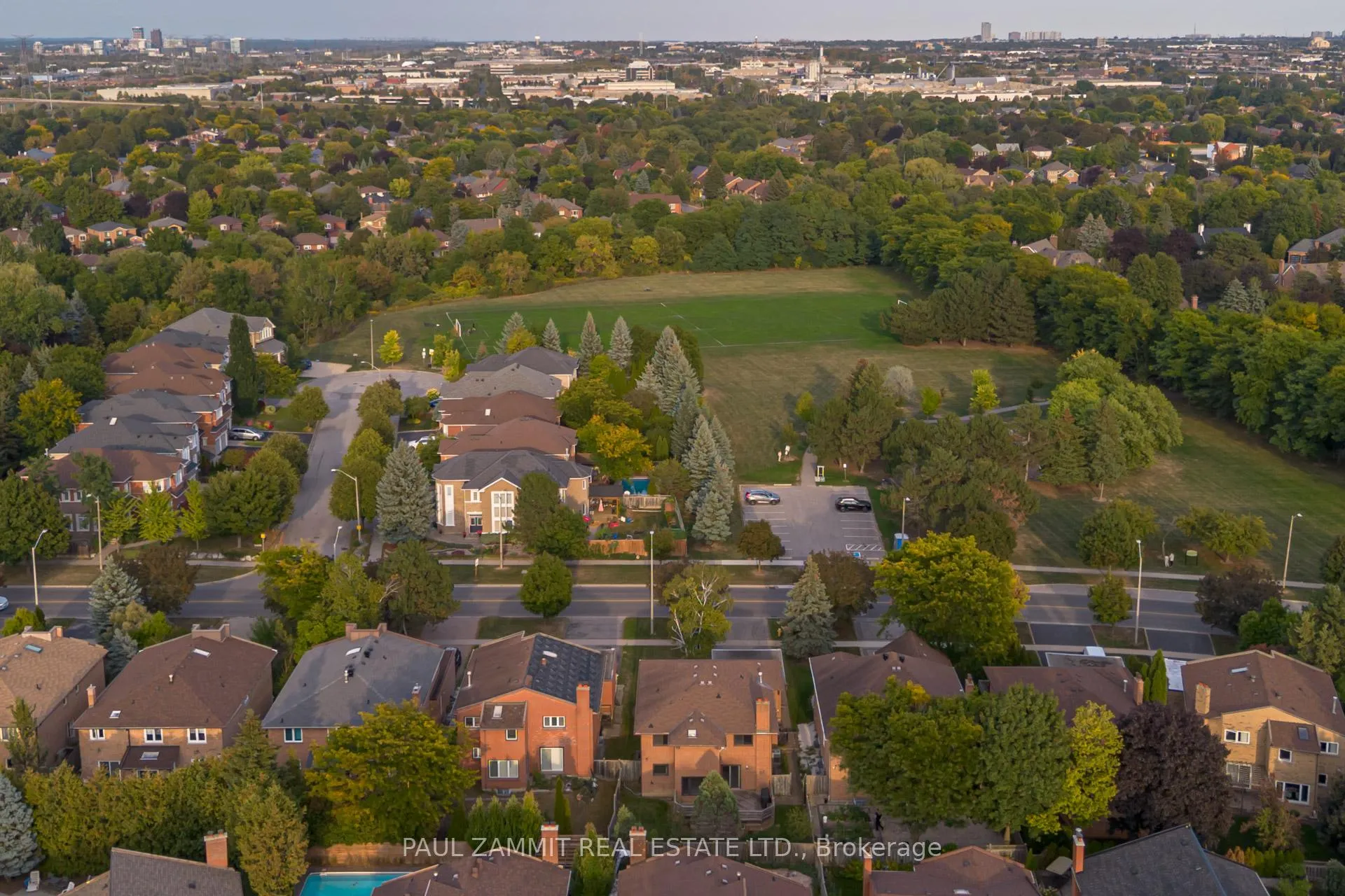 Photo 2 of 278 Green Lane, Markham, Thornlea — HOMEH