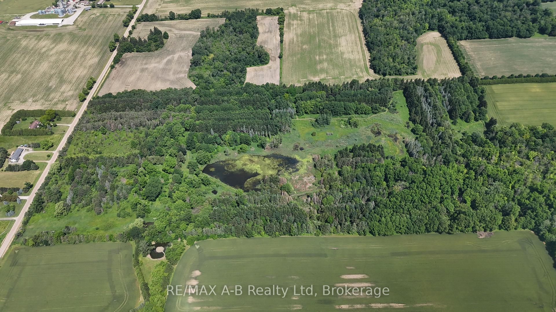 Photo 3 of 20975 Cherry Hill Road, Thames Centre, Rural Thames Centre — HOMEH