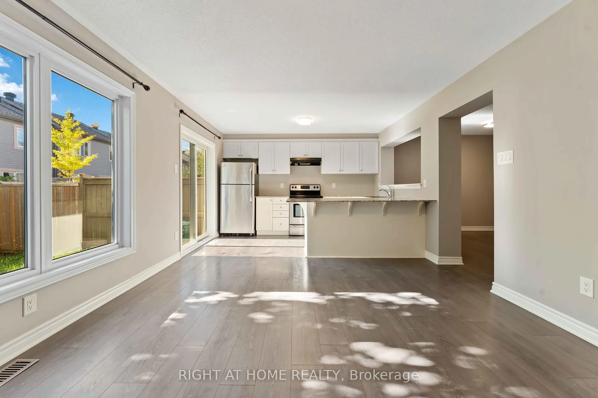 Photo 13 of 113 Maestro Avenue, Ottawa, Stittsville (North) — HOMEH