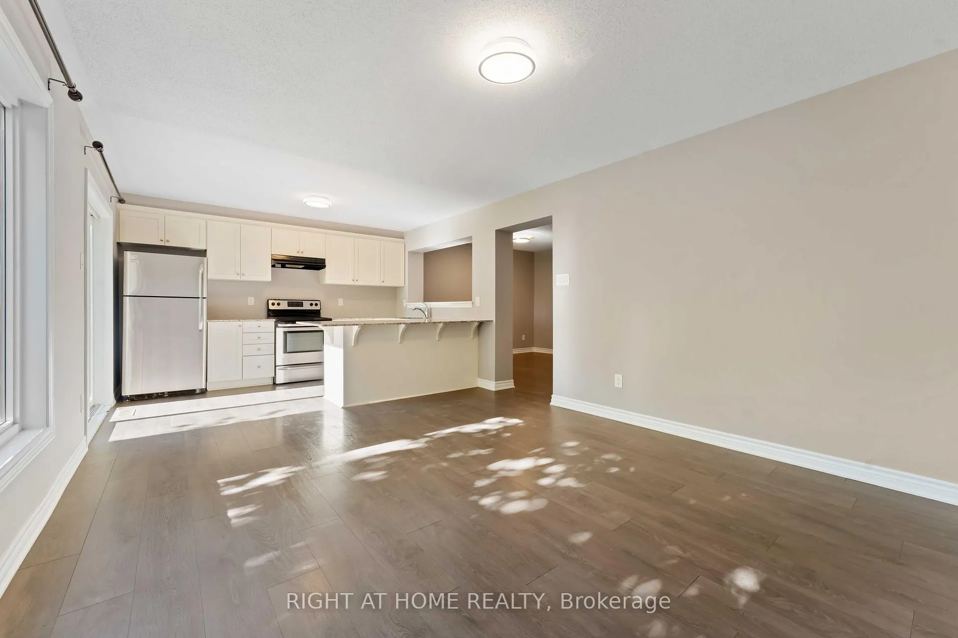 Photo 14 of 113 Maestro Avenue, Ottawa, Stittsville (North) — HOMEH