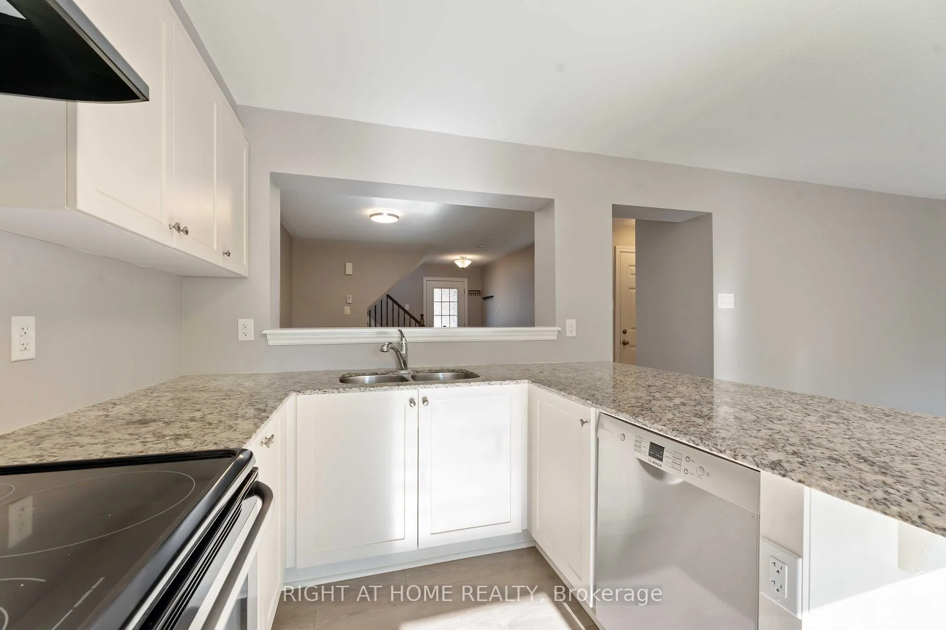 Photo 16 of 113 Maestro Avenue, Ottawa, Stittsville (North) — HOMEH