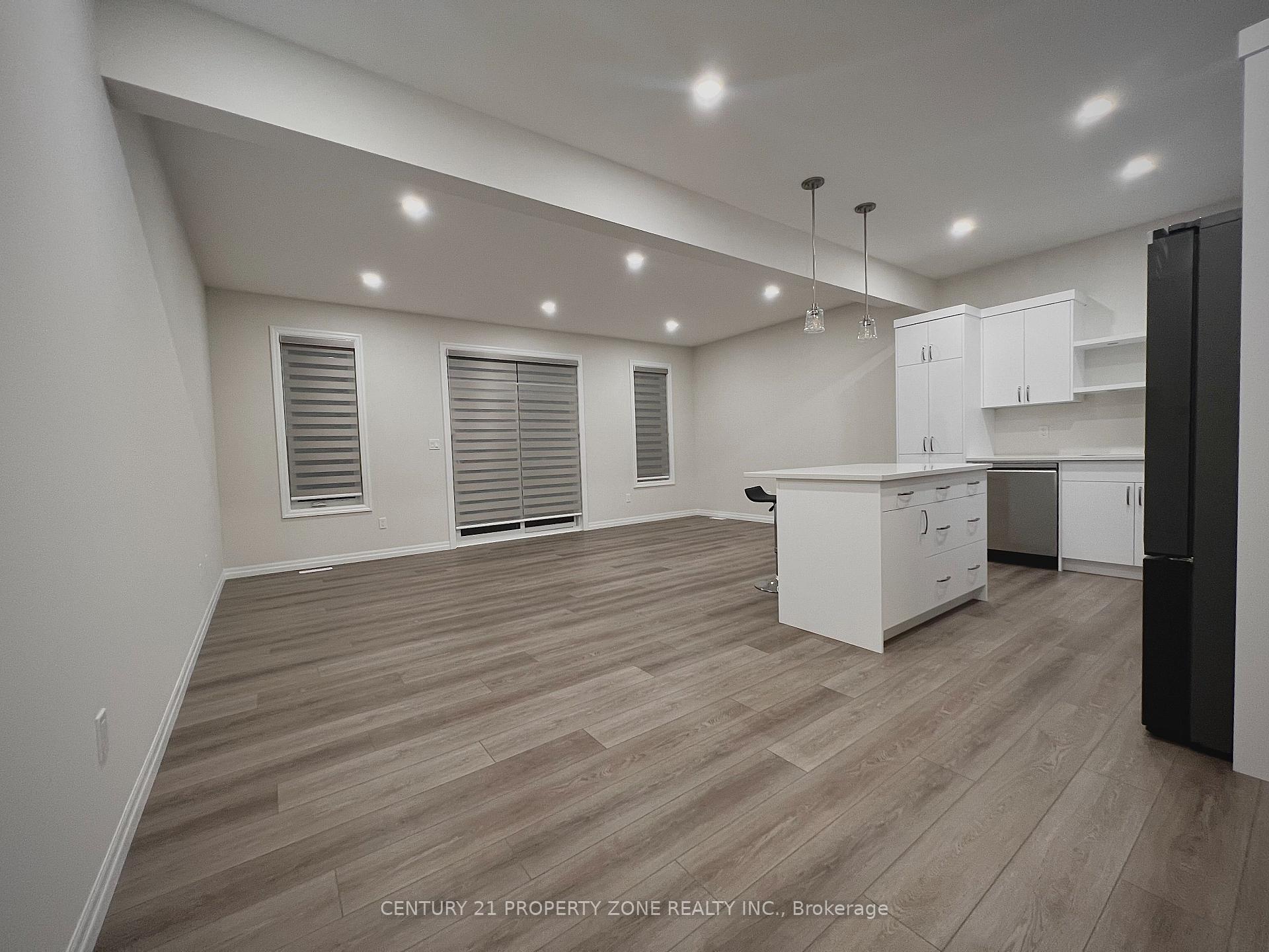 Photo 2 of 39 Canery Street, Tillsonburg — HOMEH