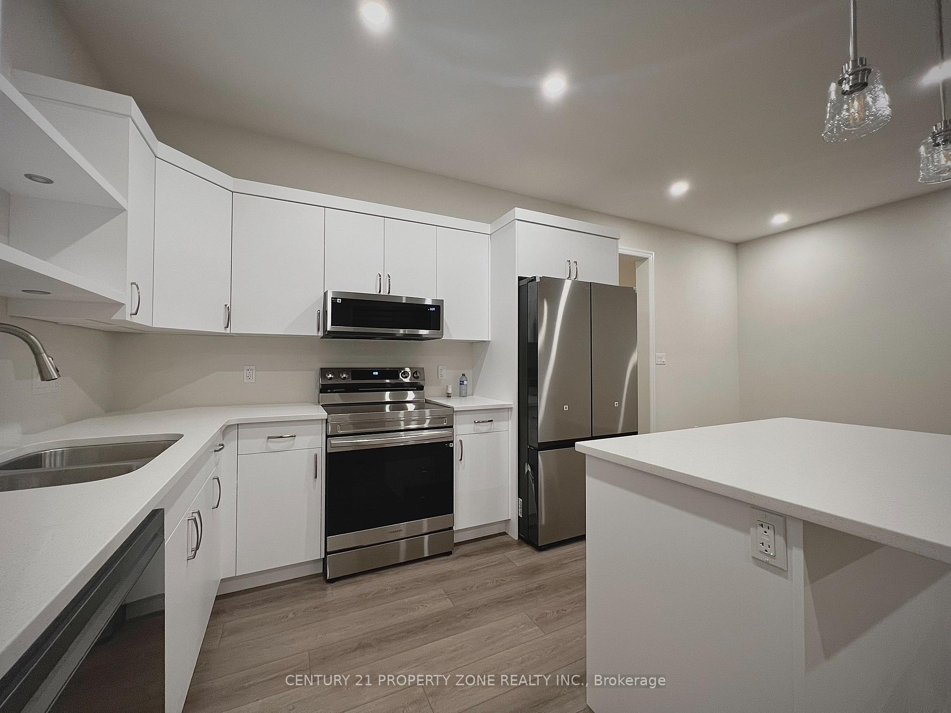 Photo 4 of 39 Canery Street, Tillsonburg — HOMEH