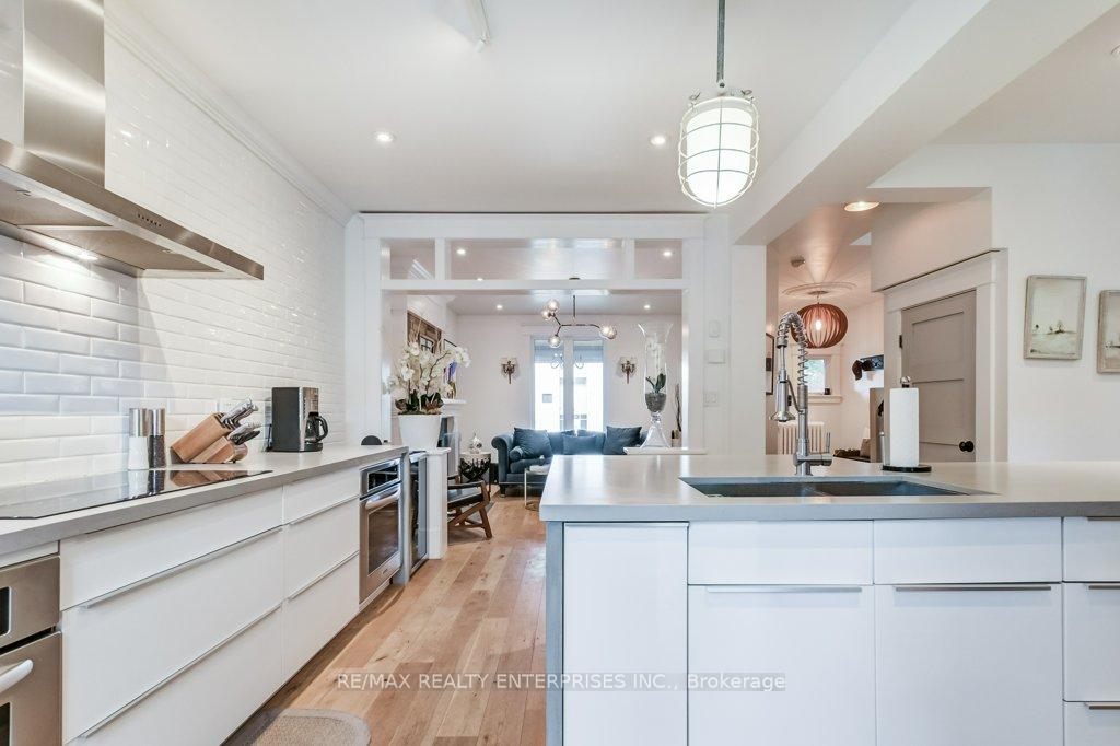 Photo 16 of 8 Wolfrey Avenue, Toronto, North Riverdale — HOMEH