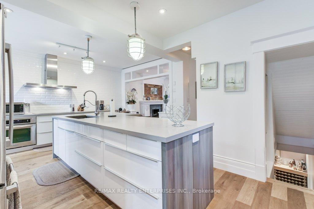 Photo 18 of 8 Wolfrey Avenue, Toronto, North Riverdale — HOMEH