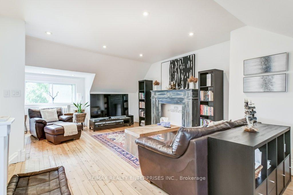 Photo 33 of 8 Wolfrey Avenue, Toronto, North Riverdale — HOMEH