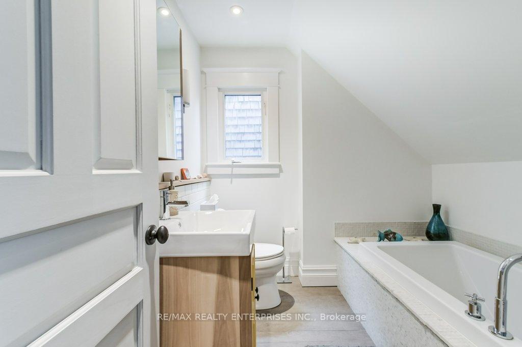 Photo 35 of 8 Wolfrey Avenue, Toronto, North Riverdale — HOMEH