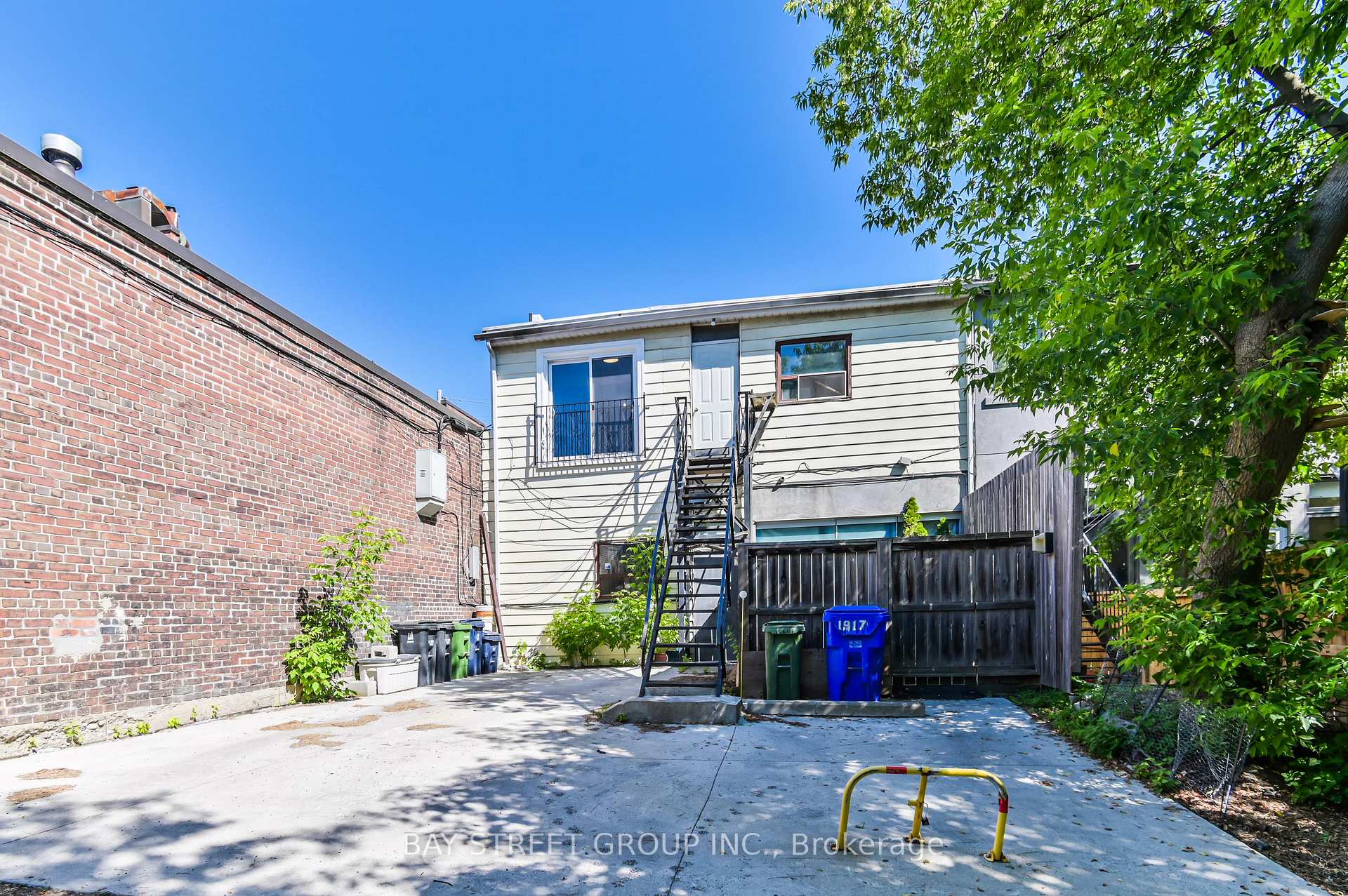 Photo 16 of 1915A Queen Street E, Toronto, The Beaches — HOMEH