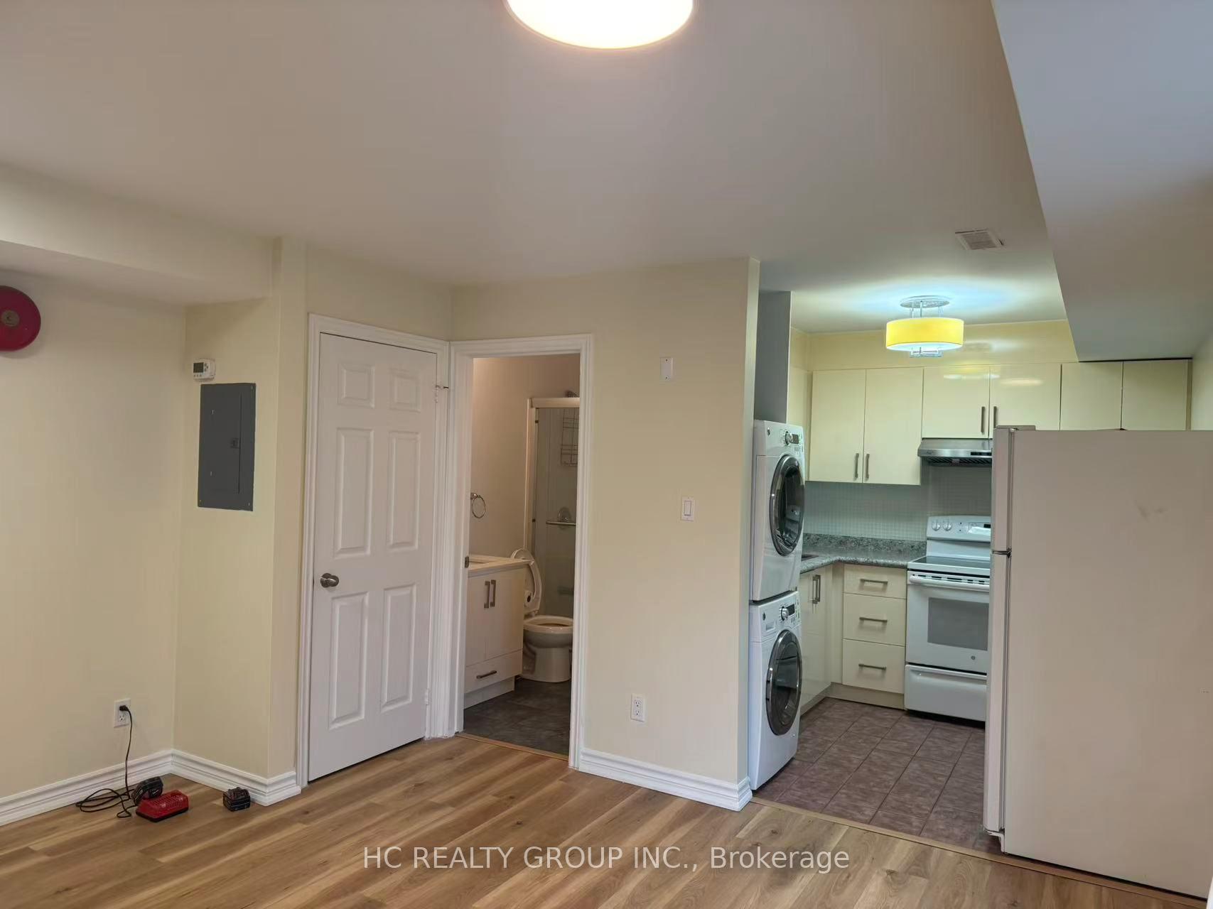 Photo 4 of Unit 2, 1606 Queen Street E, Toronto, Greenwood-Coxwell — HOMEH