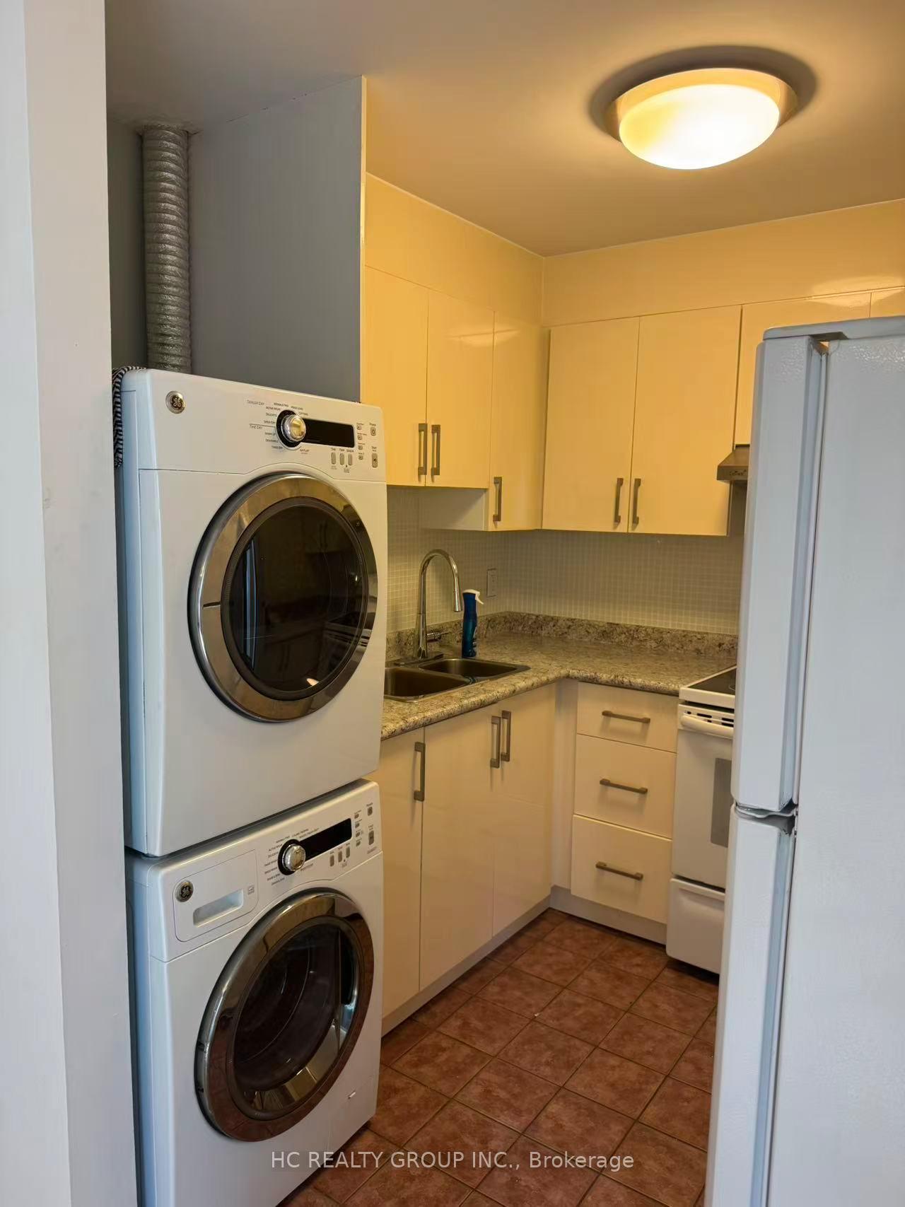 Photo 5 of Unit 2, 1606 Queen Street E, Toronto, Greenwood-Coxwell — HOMEH