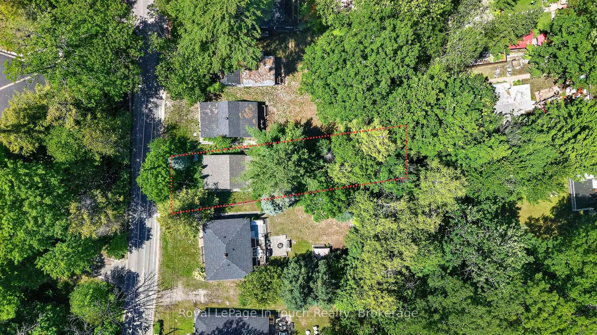 Photo 23 of 85 Tiny Beaches Road S, Tiny, Rural Tiny — HOMEH