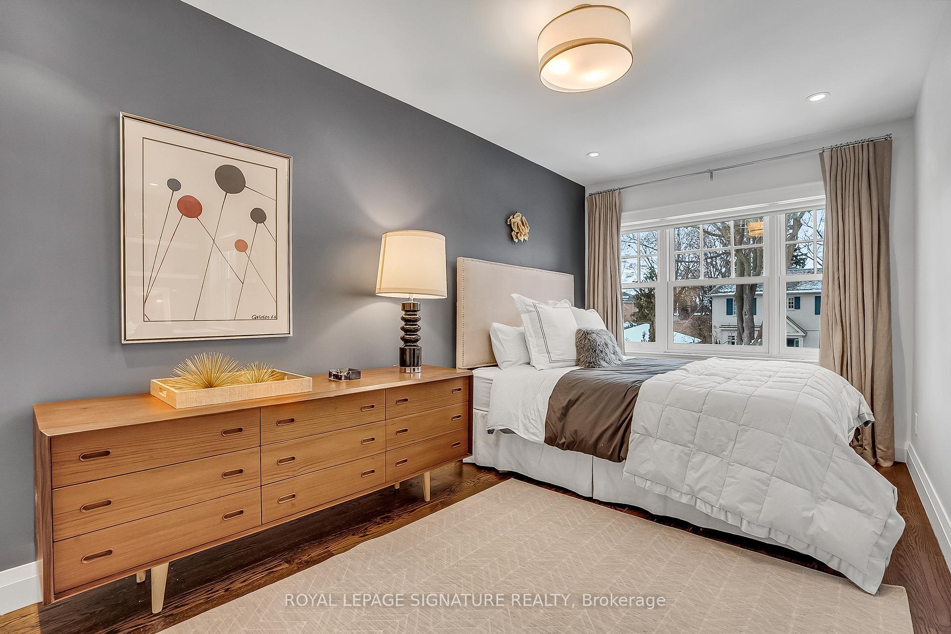 Photo 18 of 32 Southlea Avenue, Toronto, Leaside — HOMEH