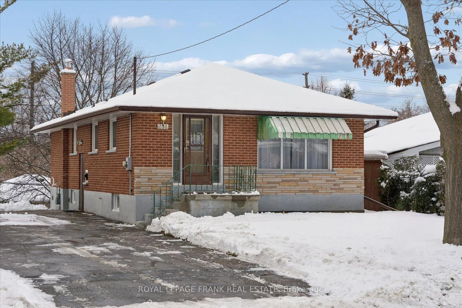 Photo 1 of 254 Dover Street, Oshawa, Eastdale — HOMEH