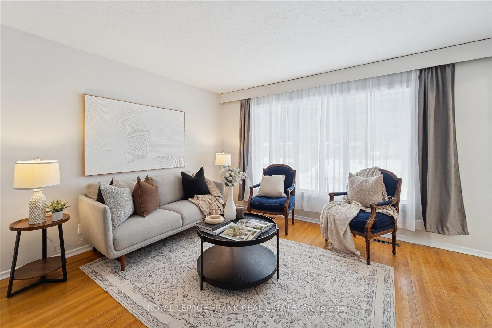 Photo 7 of 254 Dover Street, Oshawa, Eastdale — HOMEH