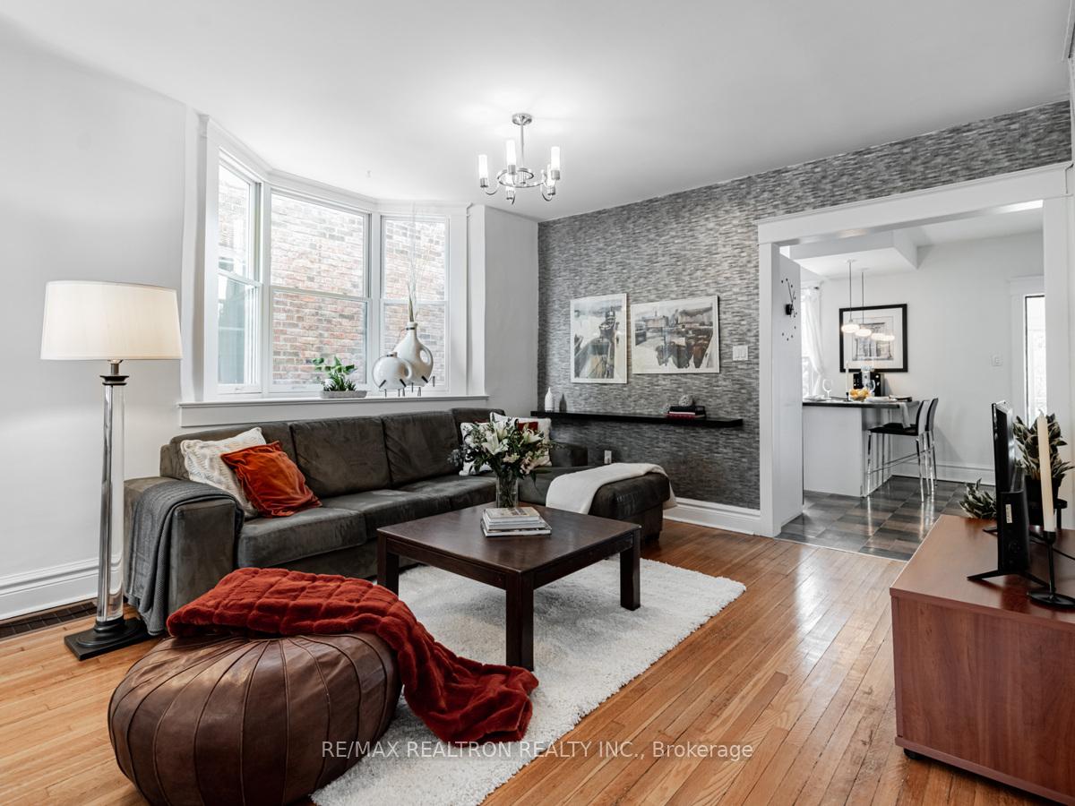 Photo 5 of 1014 Mount Pleasant Road, Toronto, Mount Pleasant East — HOMEH