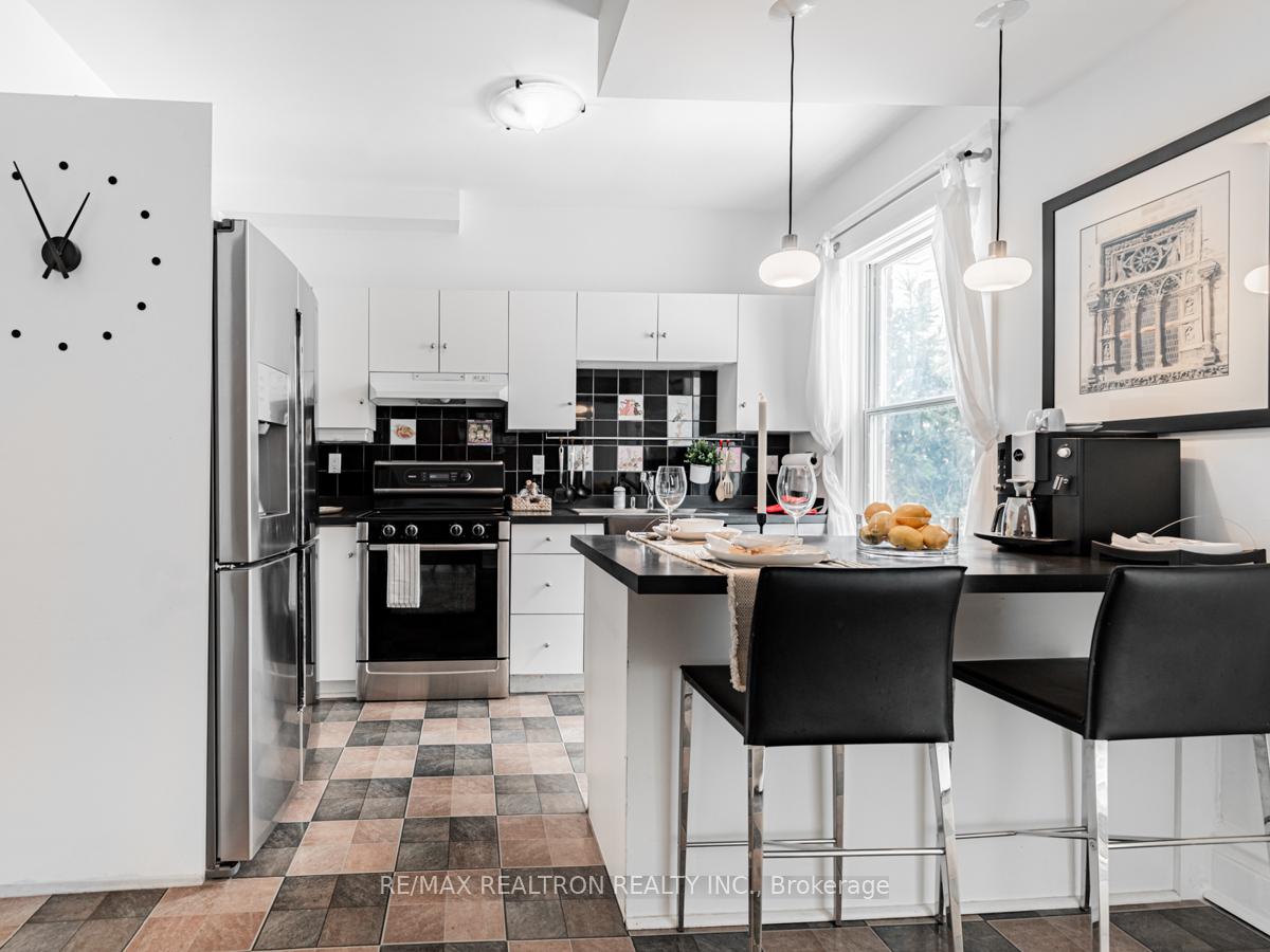 Photo 15 of 1014 Mount Pleasant Road, Toronto, Mount Pleasant East — HOMEH